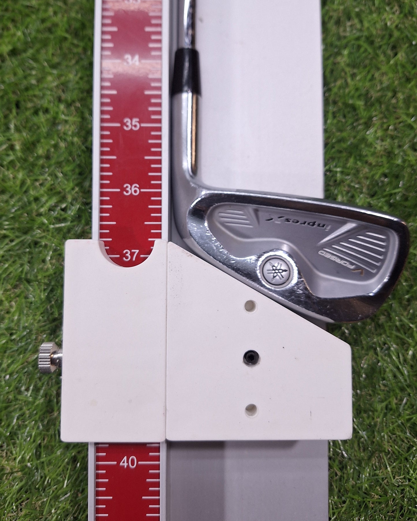 Yamaha - inpres X V Forged Irons (2011) - #5-PW - Dy Gold S200 - RH - VERY GOOD