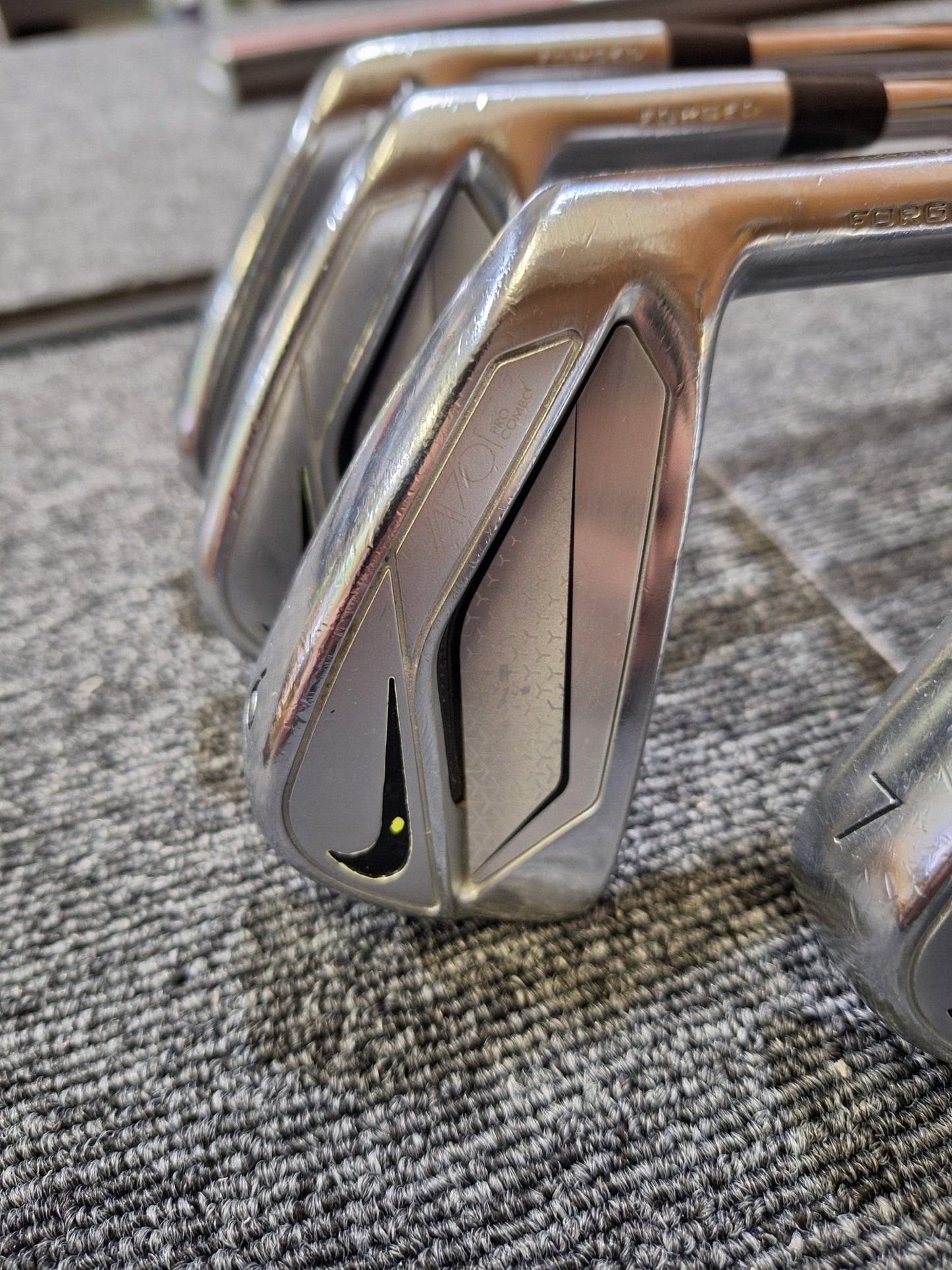 Nike - Vapor Pro Combo Irons - #4 - PW - Stiff Steel - Right Hand - Shams Golf Exchange