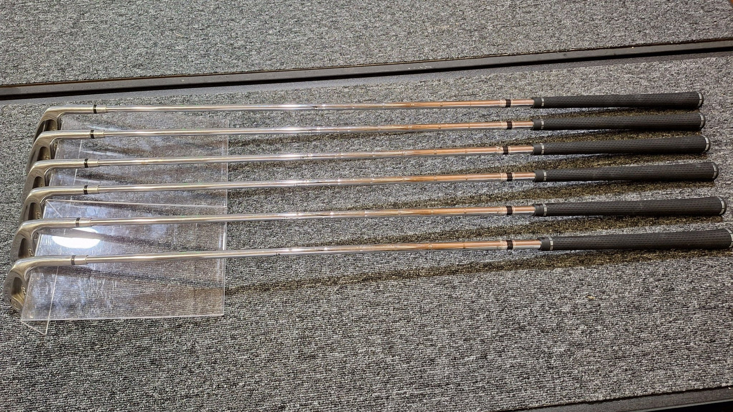 Wilson Staff - 1200 LT Irons - #4 - 9 - Right Hand - Steel - Shams Golf Exchange