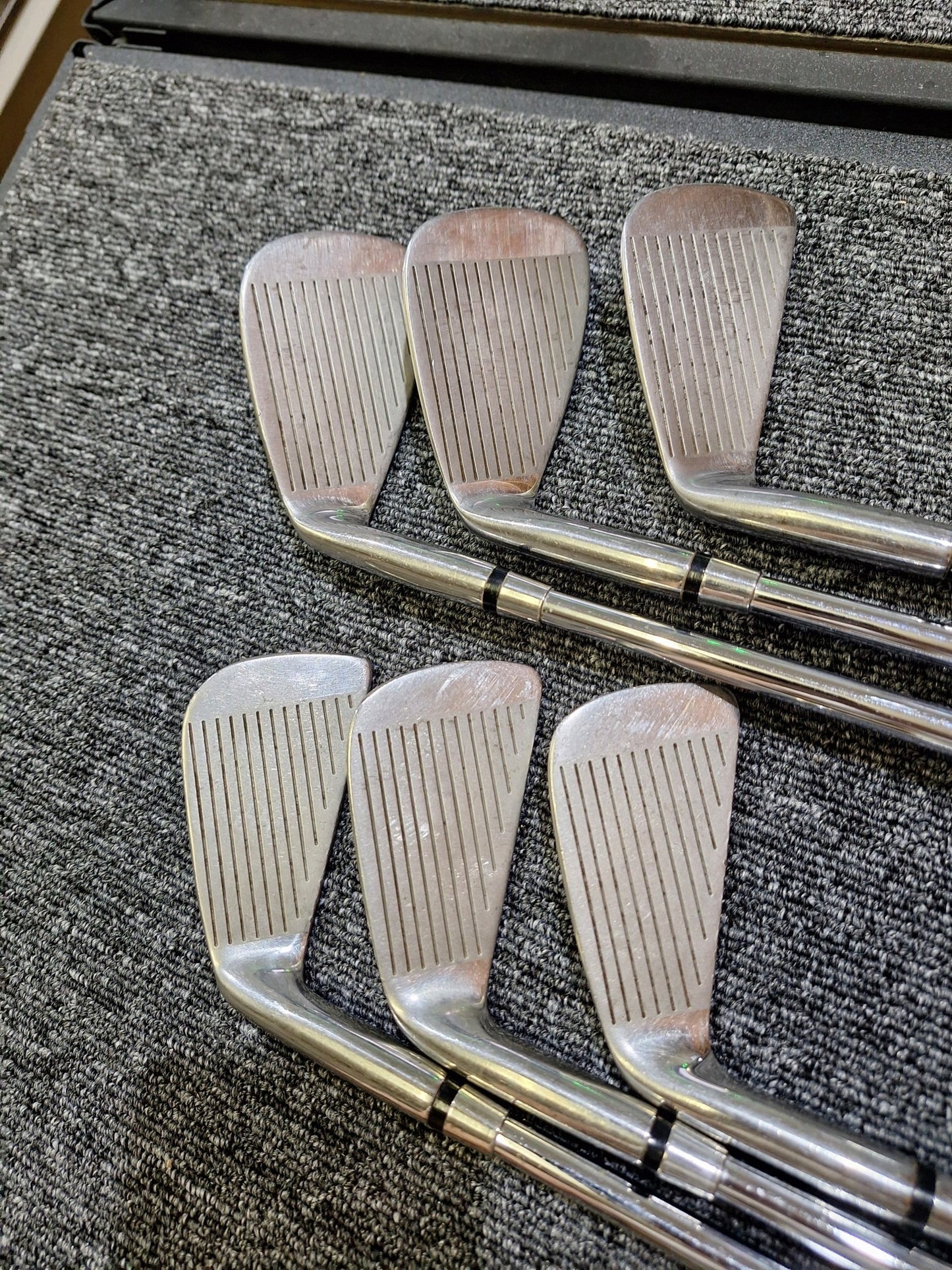 Wilson Staff - 1200 LT Irons - #4 - 9 - Right Hand - Steel - Shams Golf Exchange