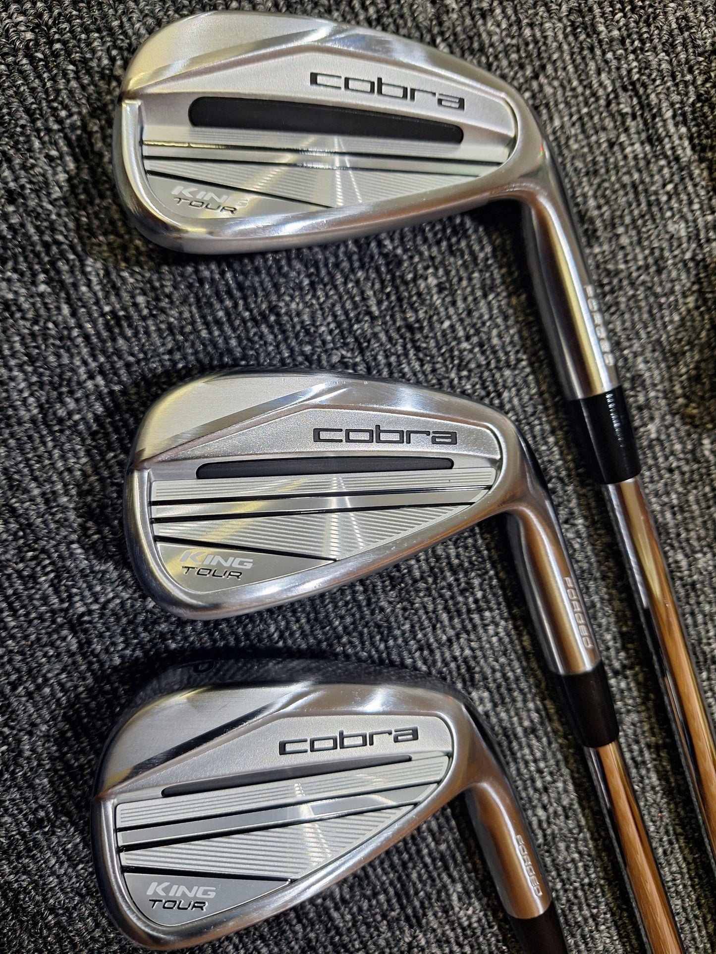 Cobra - King Tour (2023) - #4 - PW - Modus 3 Tour 120 Stiff - RH - EXCELLENT