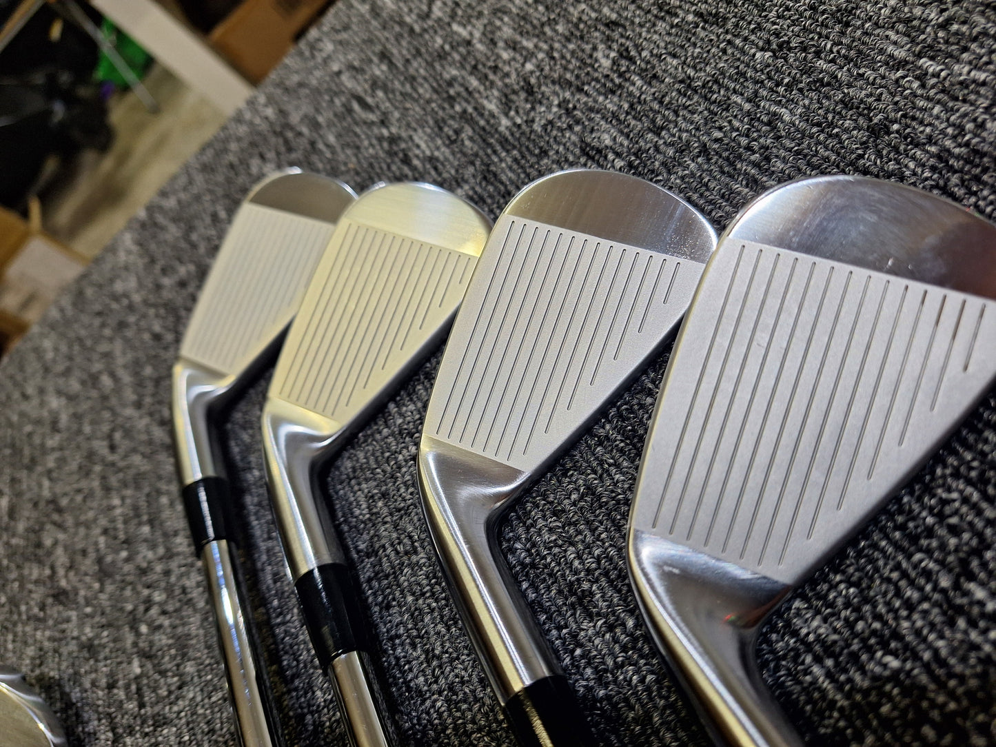 Cobra - King Tour (2023) - #4 - PW - Modus 3 Tour 120 Stiff - RH - EXCELLENT