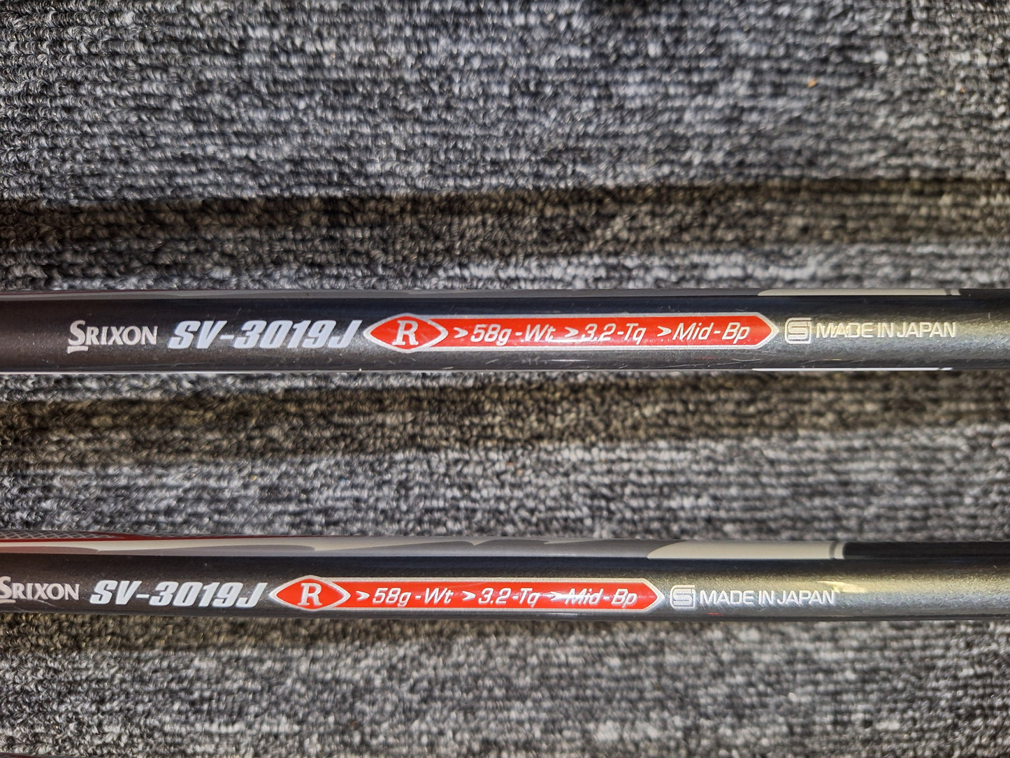 Srixon - GiE Irons - #5 - PW  - SV-3019J Graphite Reg Flex  - RH - GOOD