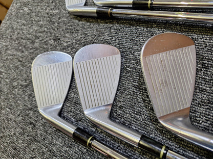 PRGR - is3 500BL - #4 - PW - PRGR Spec Steel II Stiff - RH - VERY GOOD