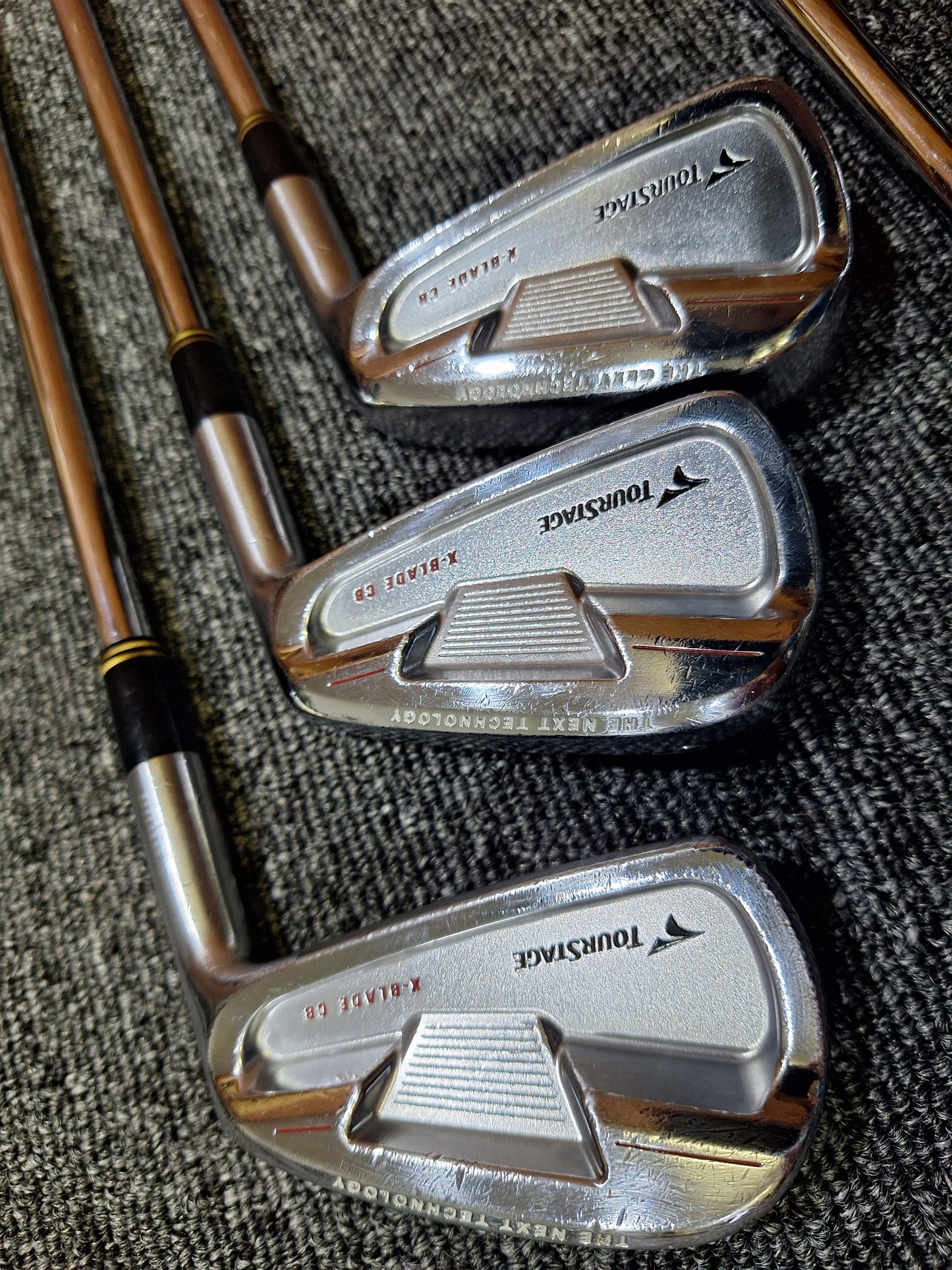 Bridgestone - Tourstage X-Blade CB - #5 - PW - NS PRO GH Stiff - RH - VERY GOOD