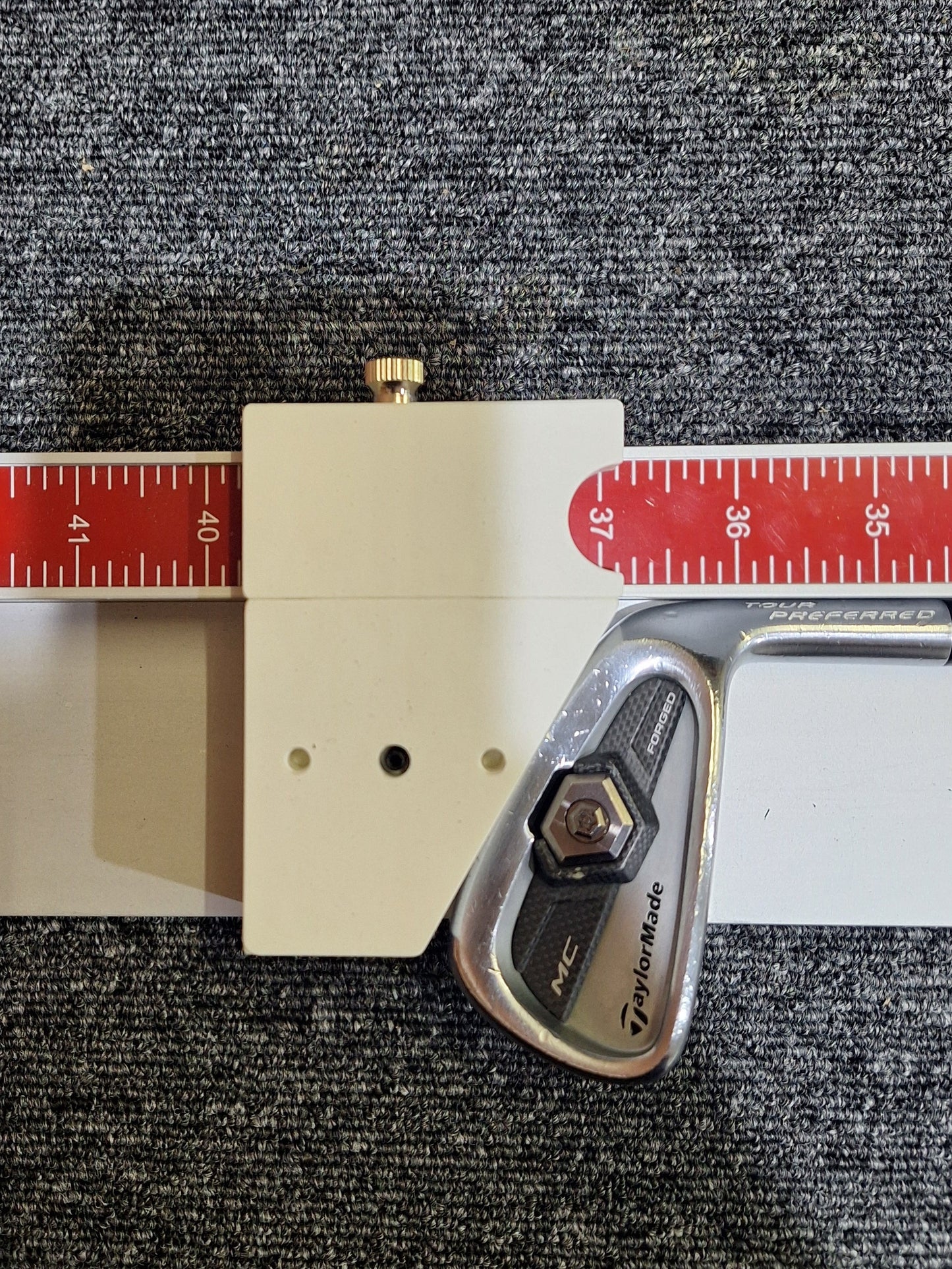 Taylormade - Tour Preferred MC - #5-PW - Dy Gold S200 - RH - VERY GOOD