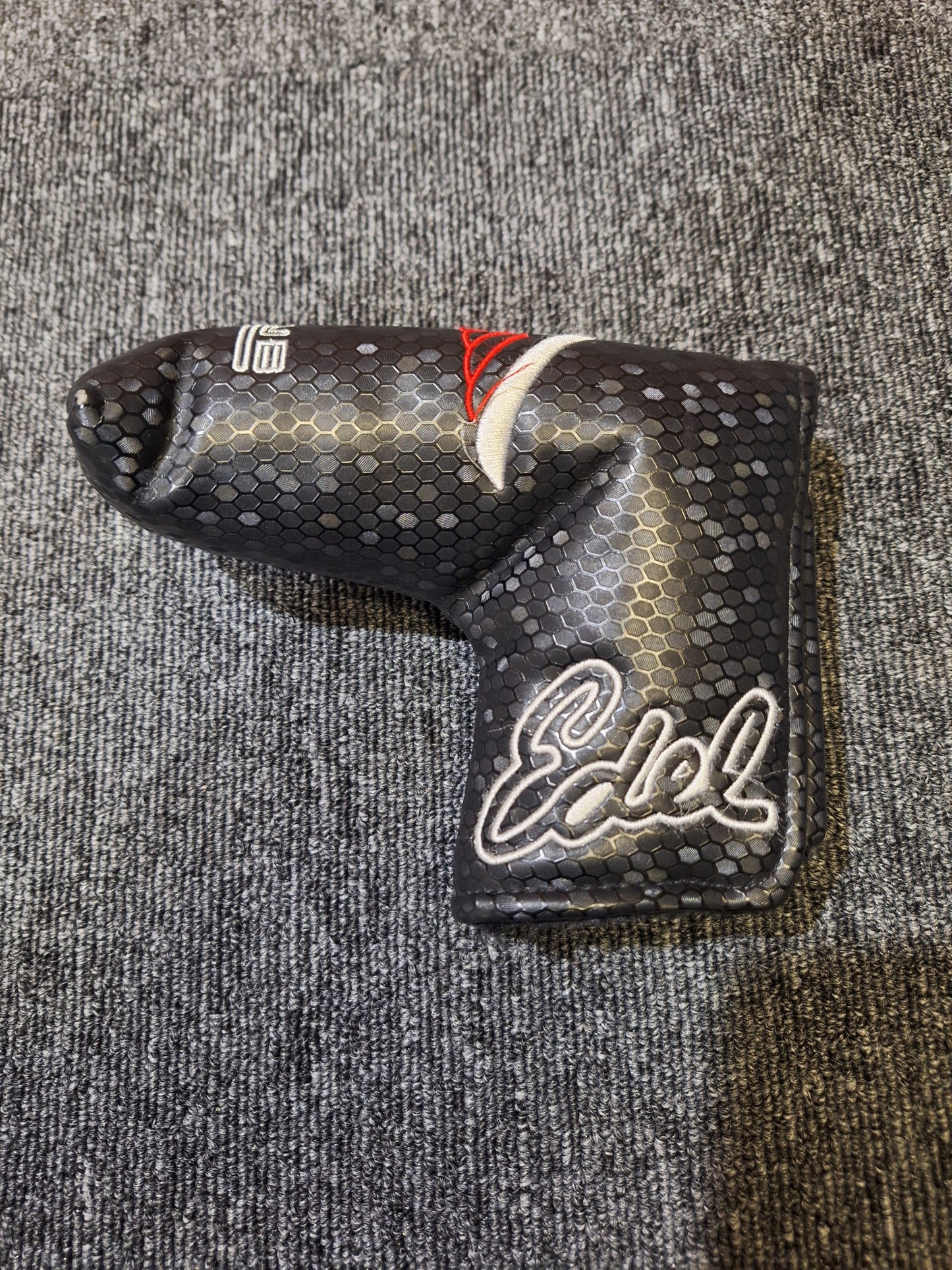 Edel Golf - Torque Balance E-3 Black - 34 Inch  -RH - VERY GOOD