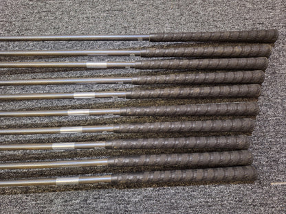 Honma - LB-737 Black Finish - #3 - 11 + SW - M40 New Titanium Carbon - RH - GOOD