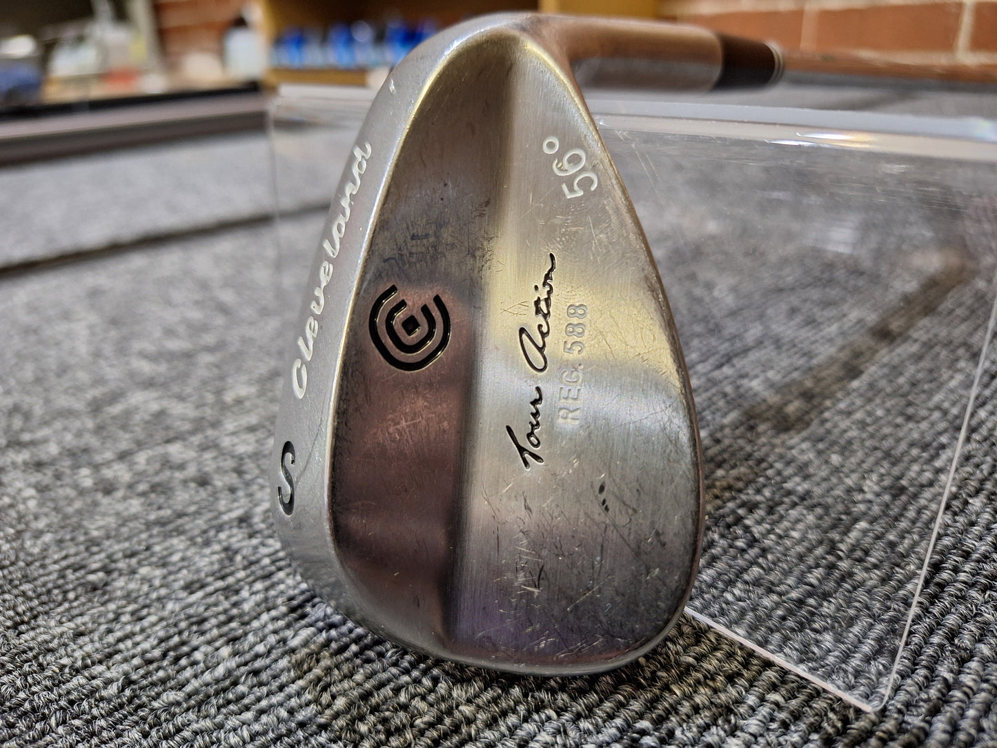 Cleveland - Tour Action 588 (2017) Wedge - 56 - Traction Stiff - RH - VERY GOOD