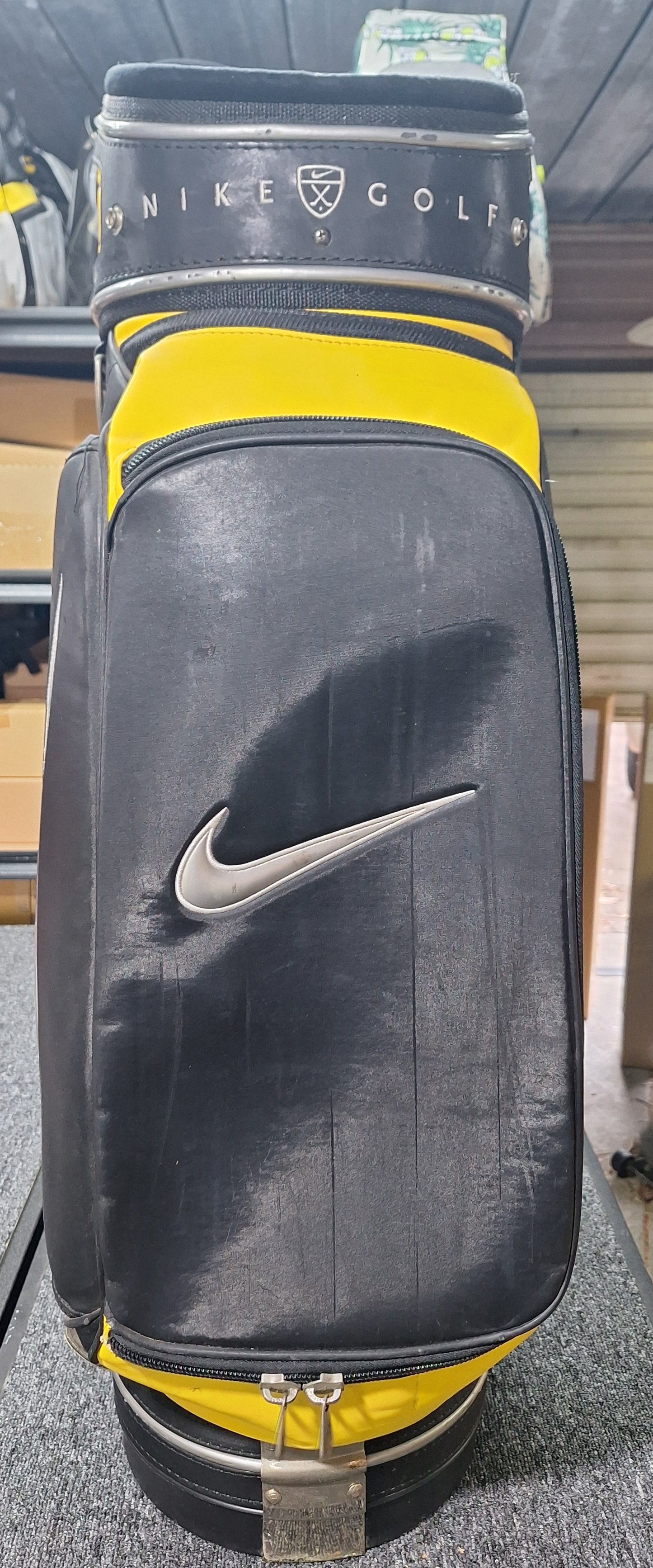 NIKE - Sasquatch SQ Tour Staff Bag (2006-2008) - GOOD