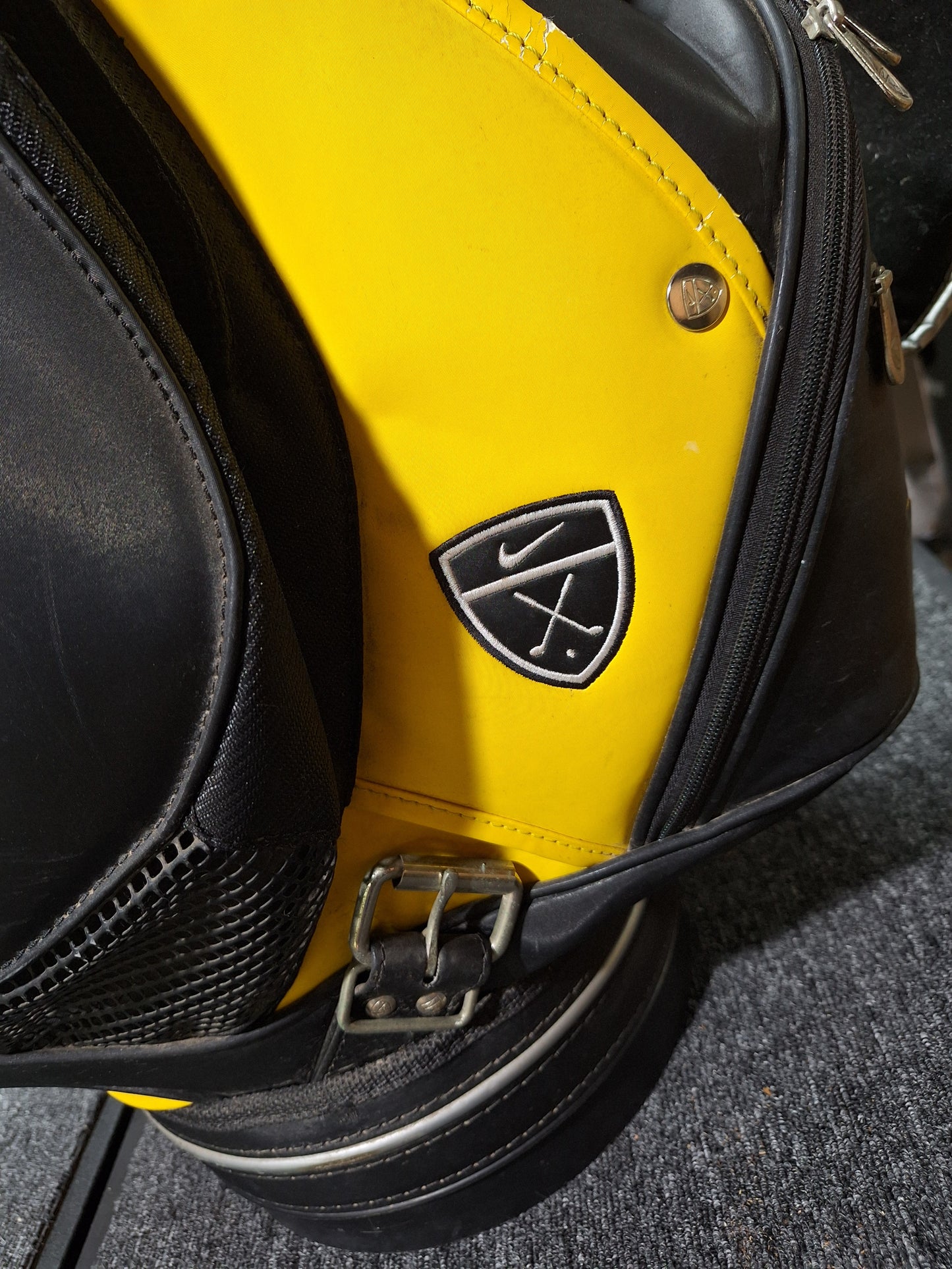 NIKE - Sasquatch SQ Tour Staff Bag (2006-2008) - GOOD