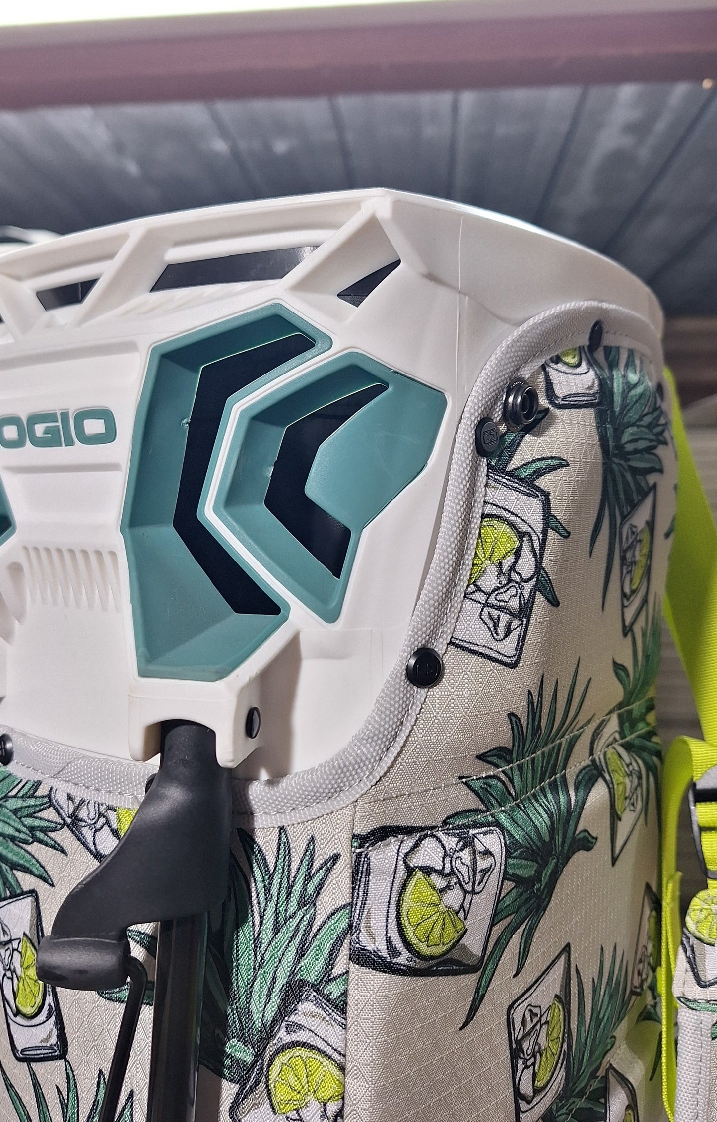 OGIO - Agave Aloha Woode Waterproof Stand Bag - AS NEW