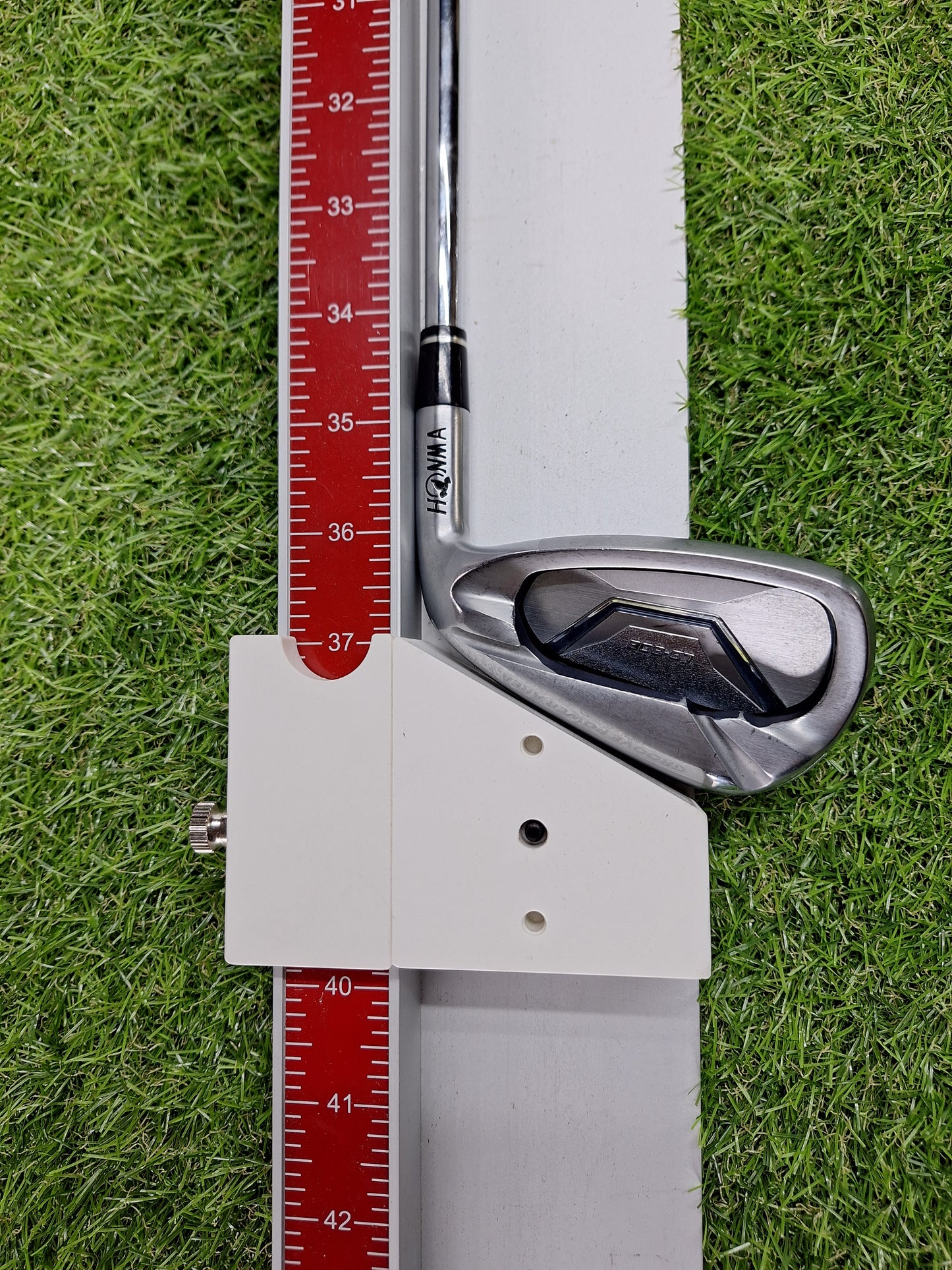 Honma - LB 808 Irons (2018) - #6 to #10 (PW) - Nippon Zelos 7 Stiff - RH - VERY GOOD