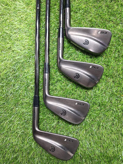 Cleveland - CG1 MB Irons - #3 to PW - Dynamic Gold S300 Black - RH - VERY GOOD