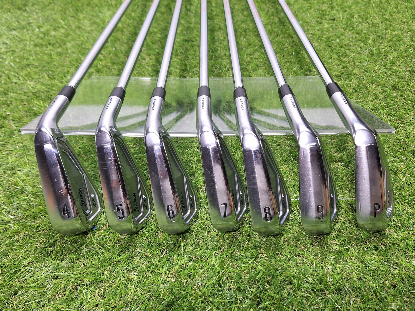 Srixon - Zx5 & Zx7 Mk II Combo - #4 to PW - Nippon Modus 120 Stiff - RH - Very Good