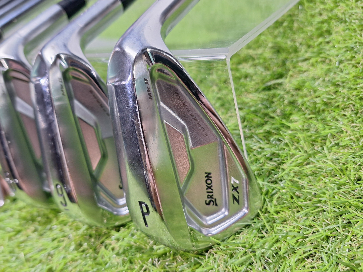 Srixon - Zx5 & Zx7 Mk II Combo - #4 to PW - Nippon Modus 120 Stiff - RH - Very Good