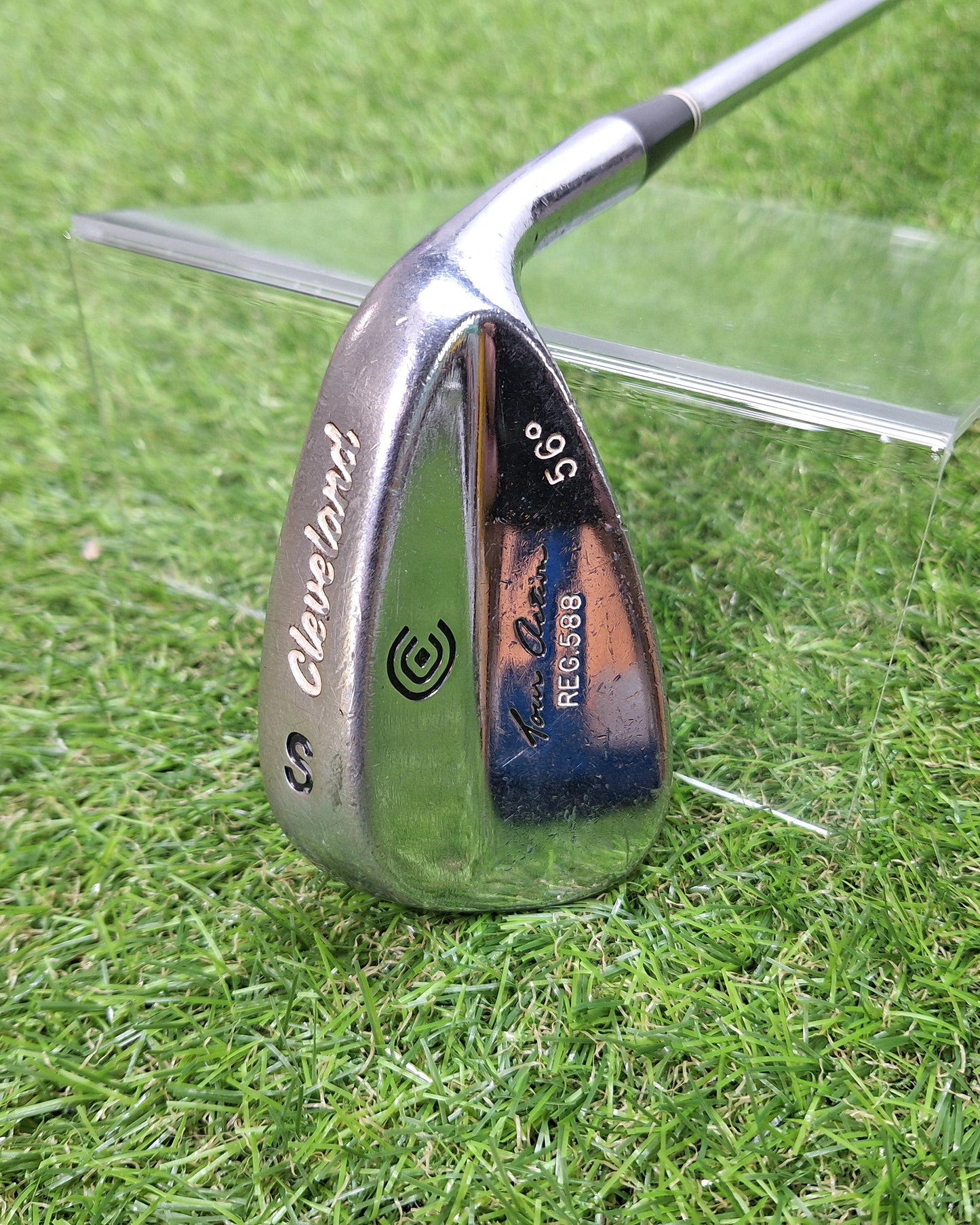 Cleveland - Tour Action 588 (2017) Wedge - 56 - Traction Stiff - RH - GOOD