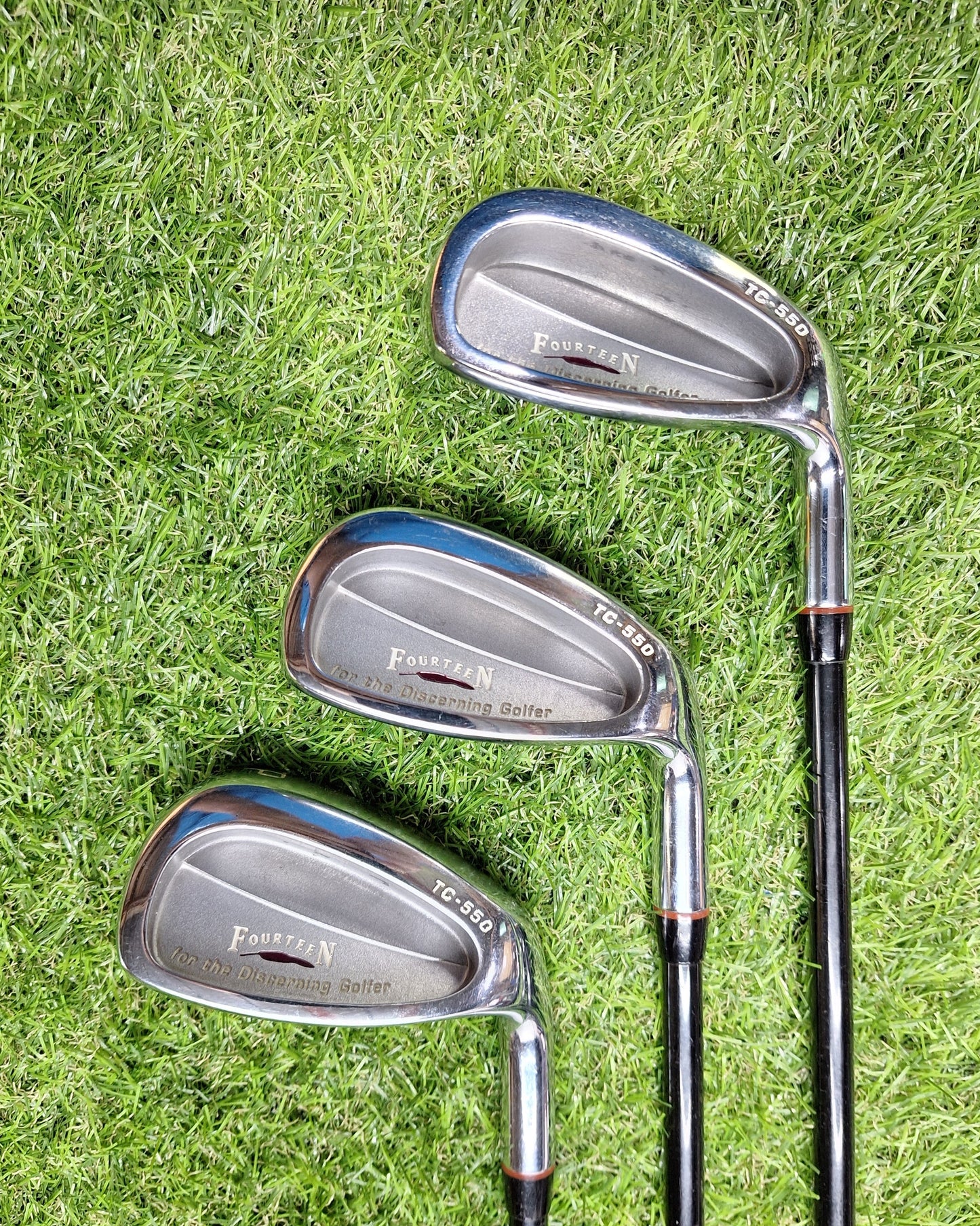 Fourteen - TC550 Irons - #5 - PW - MD-370TI Reg Flex - RH - EXCELLENT