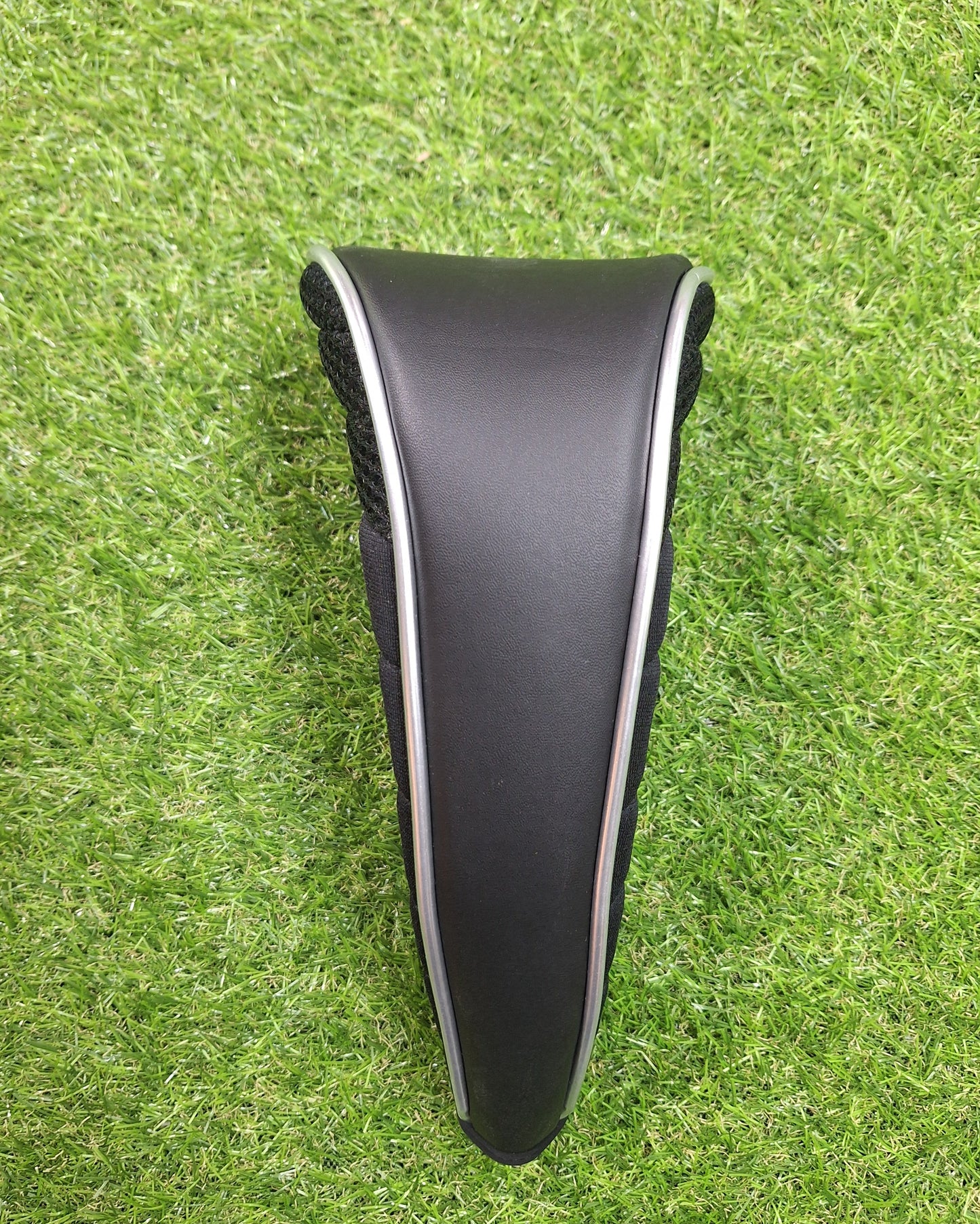 Fairway Cover - Magnetic Close
