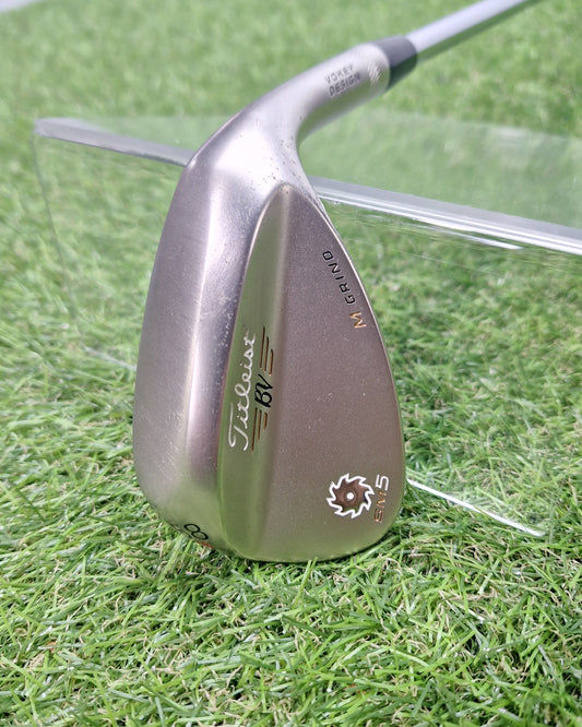 Titliest - SM5 Vokey Wedge - 58 Deg M Grind - Dy Gold Wedge - RH - VERY GOOD
