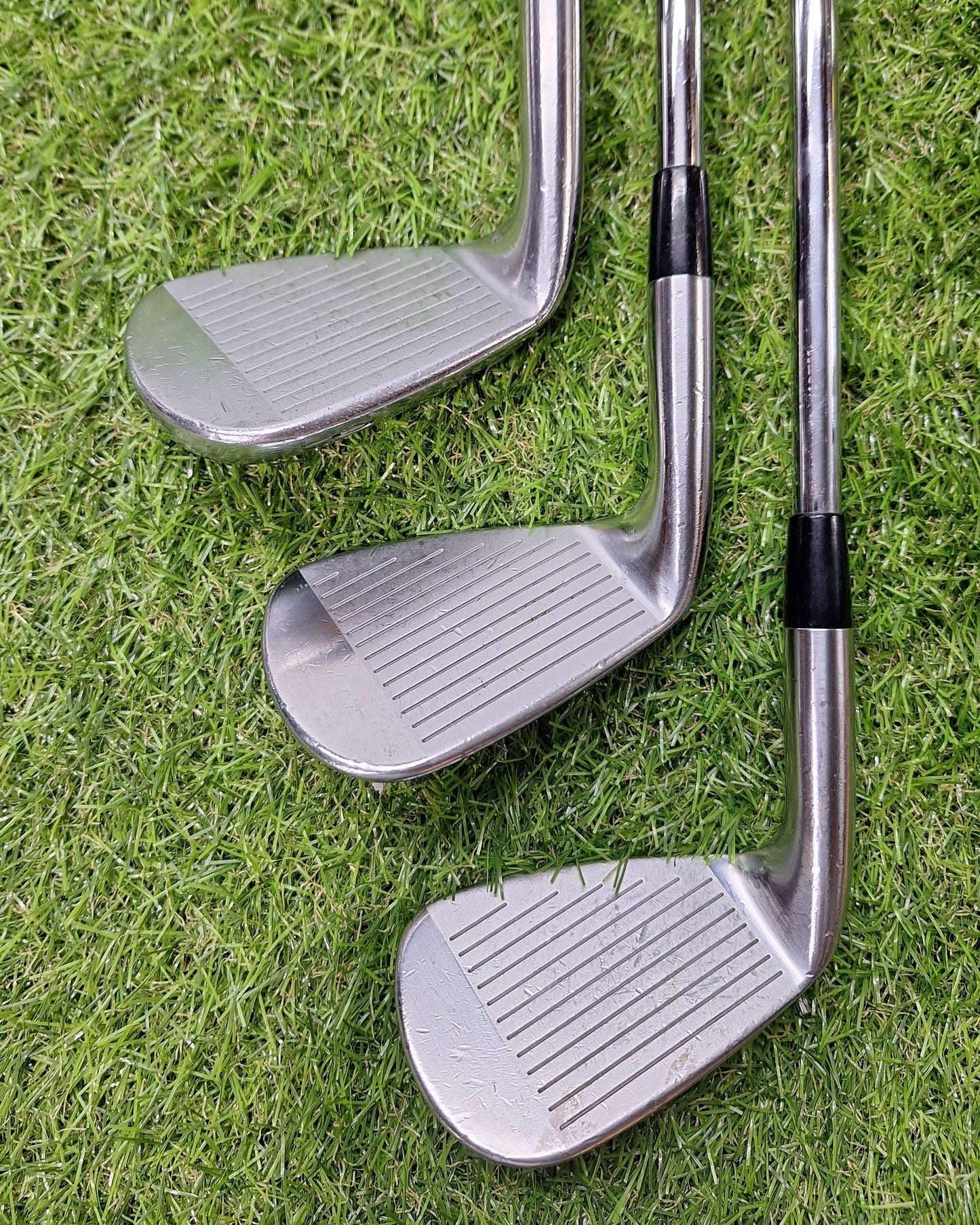 Titliest - 712 CB Irons (2012) - 5-PW - Dynamic Gold S200 - RH - VERY GOOD