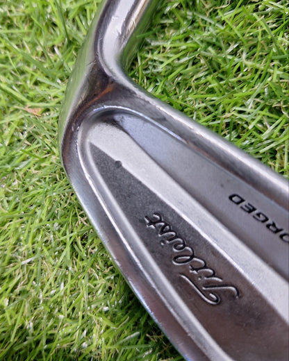 Titliest - 712 CB Irons (2012) - 5-PW - Dynamic Gold S200 - RH - VERY GOOD