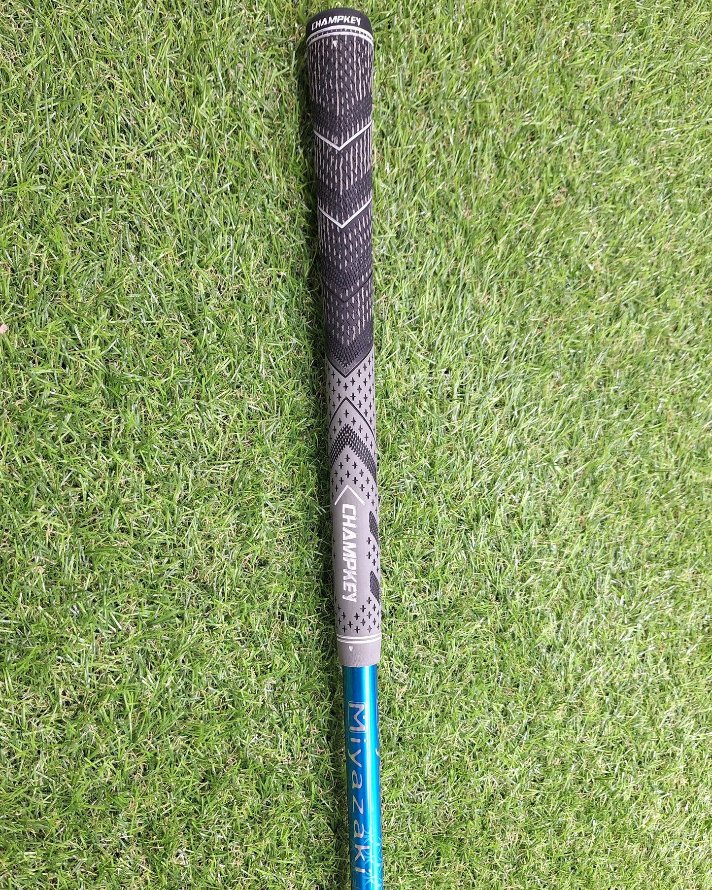 Srixon - Z H45 Tour - 19 Deg - Miyazaki Kosuma Blue Stiff - RH - GOOD
