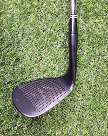 Cleveland - 588 RTX Wedge - 54 Low Bounce - Dy Gold Wedge - RH - GOOD