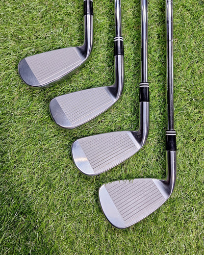 Cleveland - MT/TT Combo Iron Set - #4-PW - Tour Traction 85 Stiff - RH - VERY GOOD