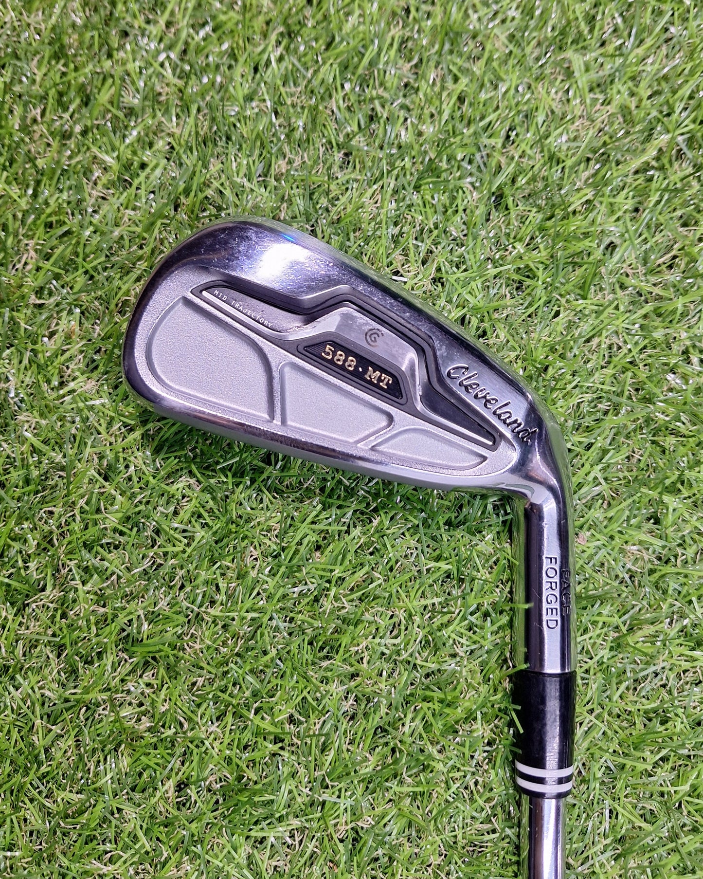 Cleveland - MT/TT Combo Iron Set - #4-PW - Tour Traction 85 Stiff - RH - VERY GOOD