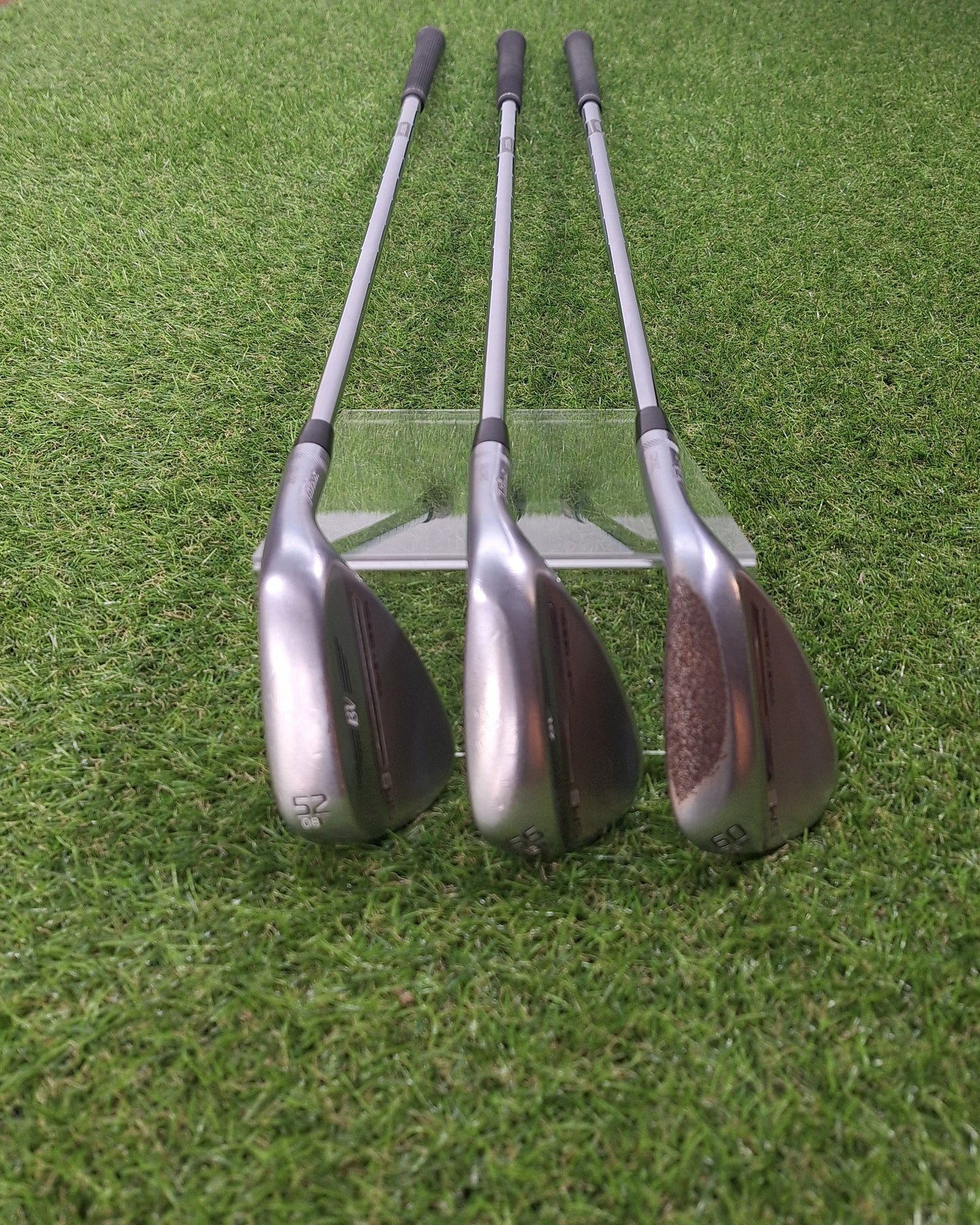 Titliest SM9 Wedges - 52/08 + 56/12 + 60/08 - Dy Gold Wedge - RH - GOOD
