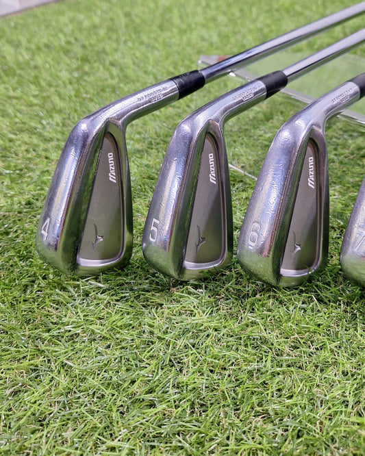 Mizuno  - MP 18 SC Irons - #4-PW - Nippon Modus 120 Stiff - RH - VERY GOOD