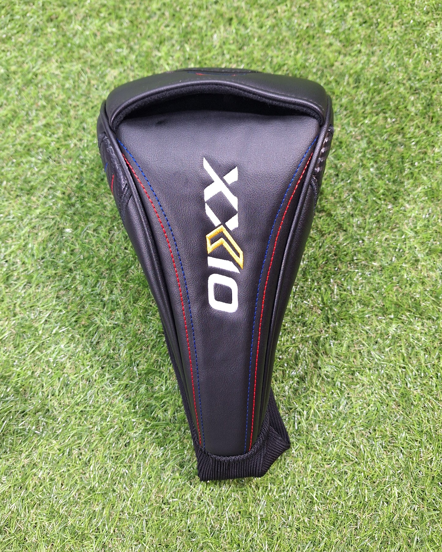XXIO - 13 Series Driver - 10.5 Deg - MP 1300 Reg - RH - EXCELLENT