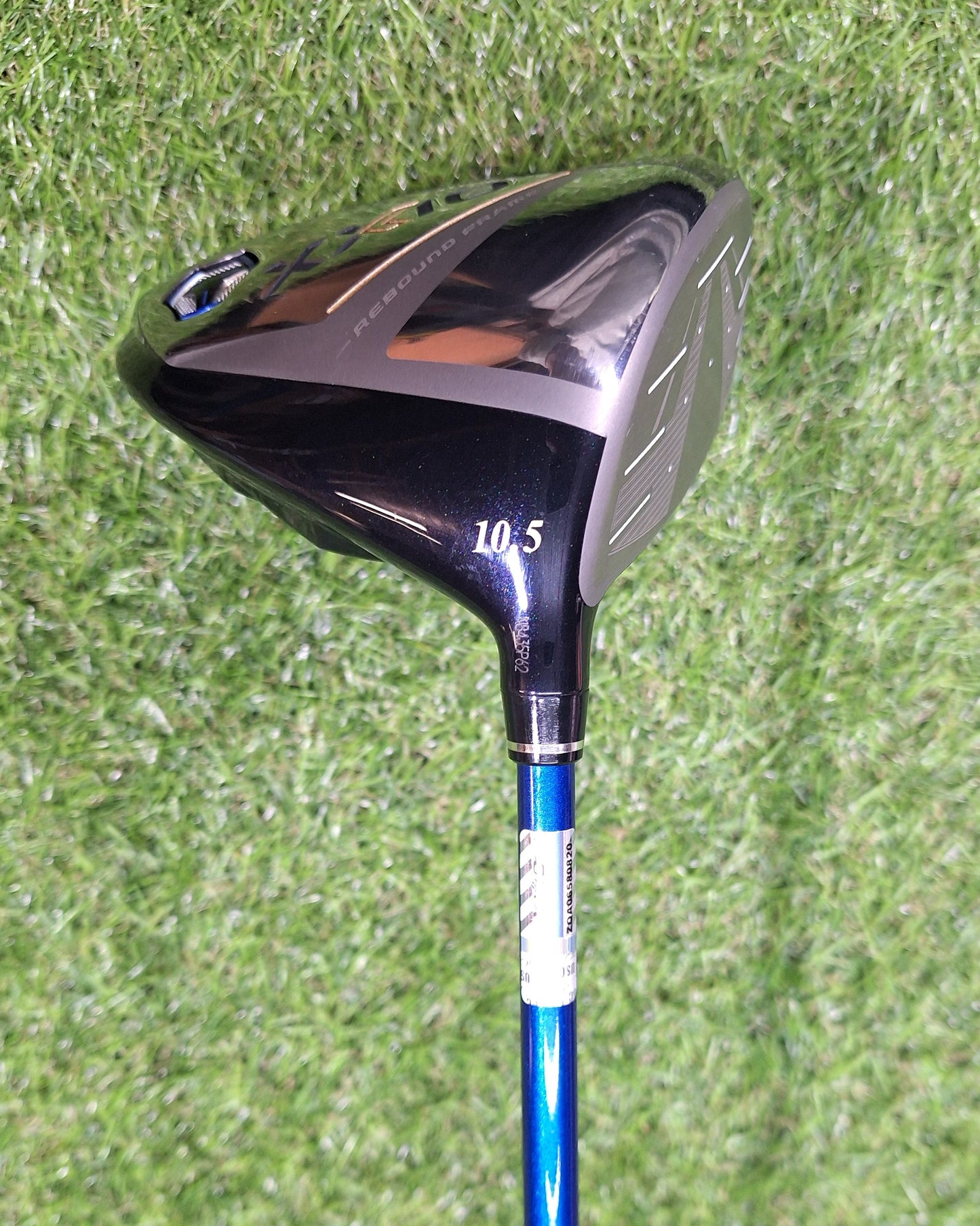 XXIO - 13 Series Driver - 10.5 Deg - MP 1300 Reg - RH - EXCELLENT