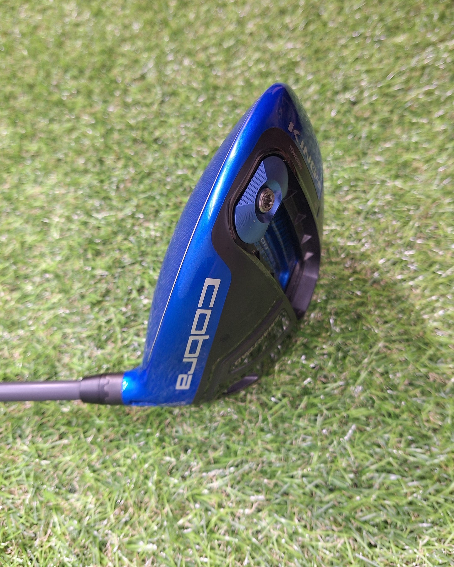 Cobra - KING F6+ Driver - Fujikura Pro 53g Reg - RH - VERY GOOD