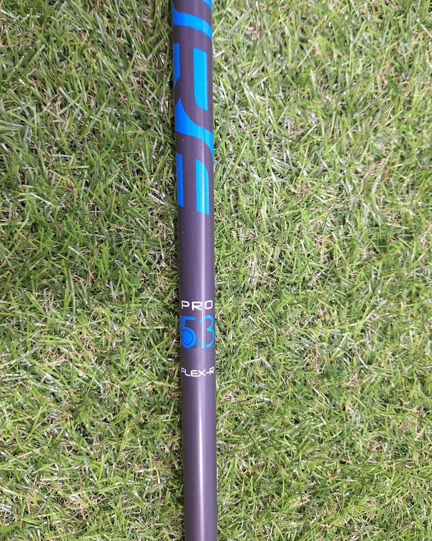 Cobra - KING F6+ Driver - Fujikura Pro 53g Reg - RH - VERY GOOD