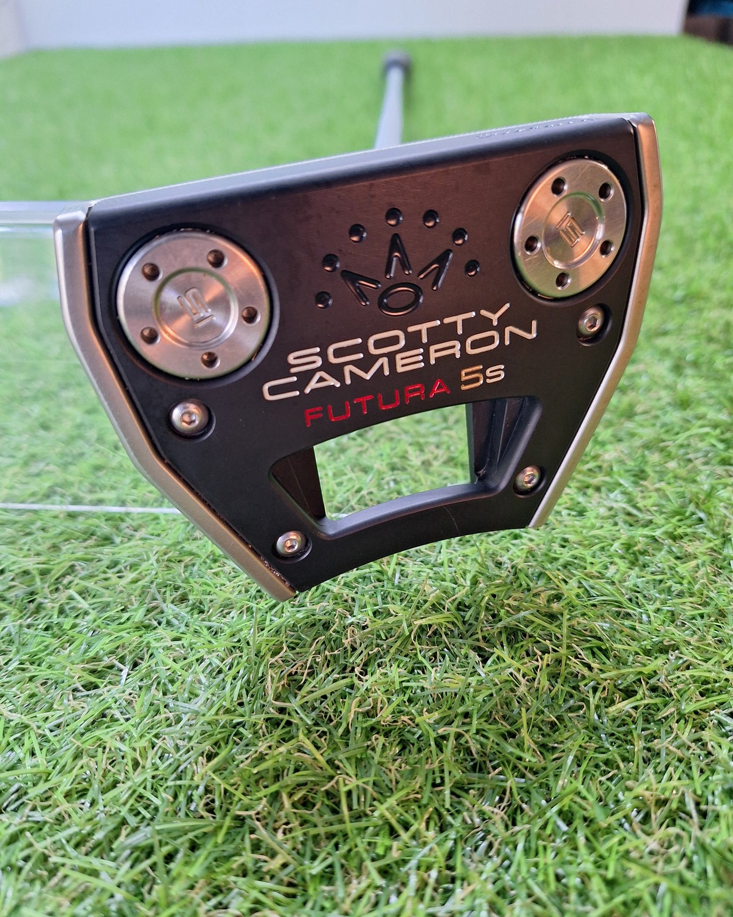 Scotty Cameron - Futura 5S - 34 Inch - RH - VERY GOOD