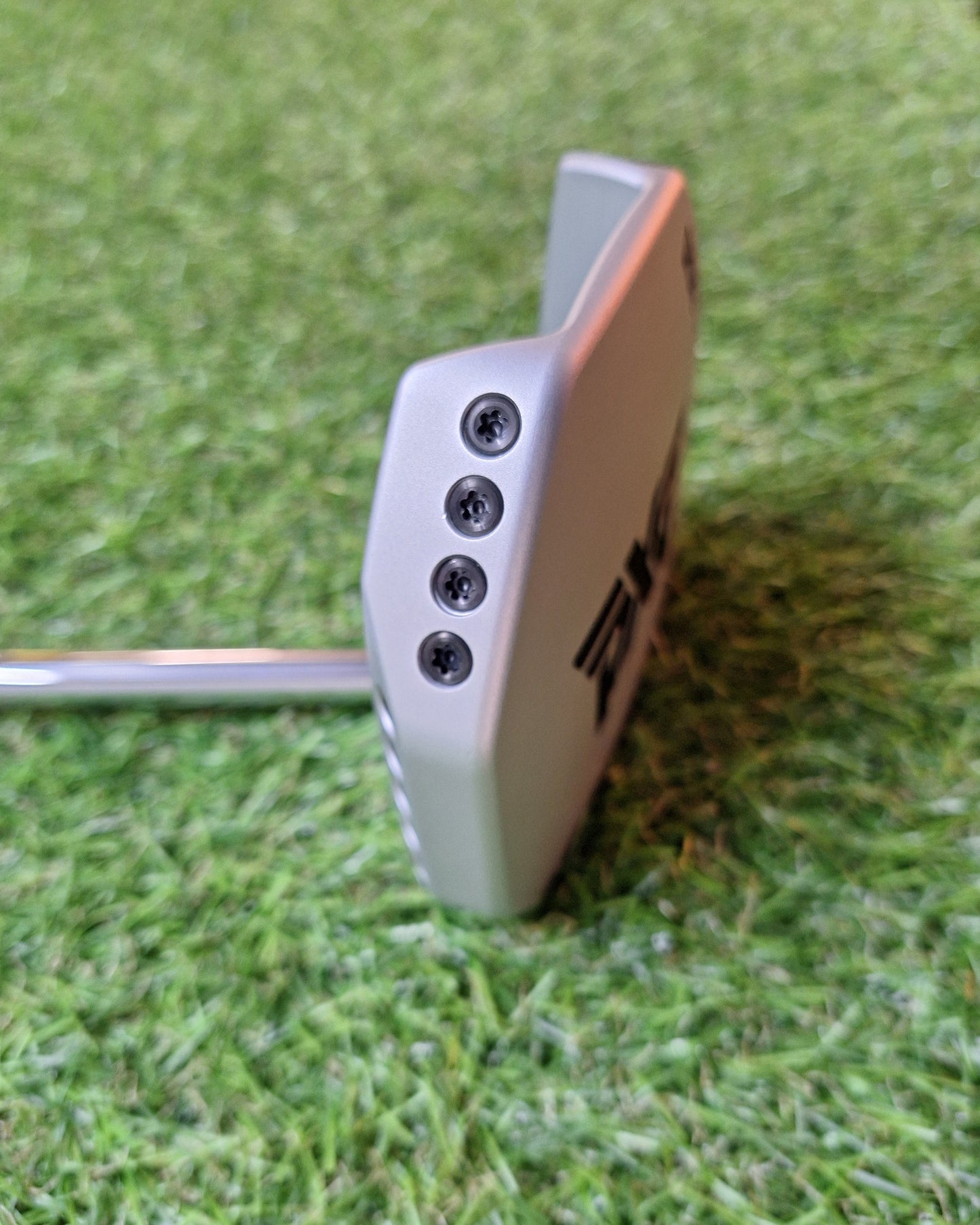 PXG - Drone C Putter (W/ Grip Counter Weight) - 33 Inch - VERY GOOD