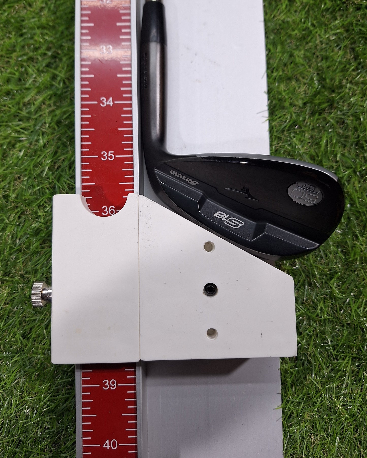 Mizuno - S18 Wedge - 50/07 - UST Recoil ESX 460 F2 - RH - VERY GOOD