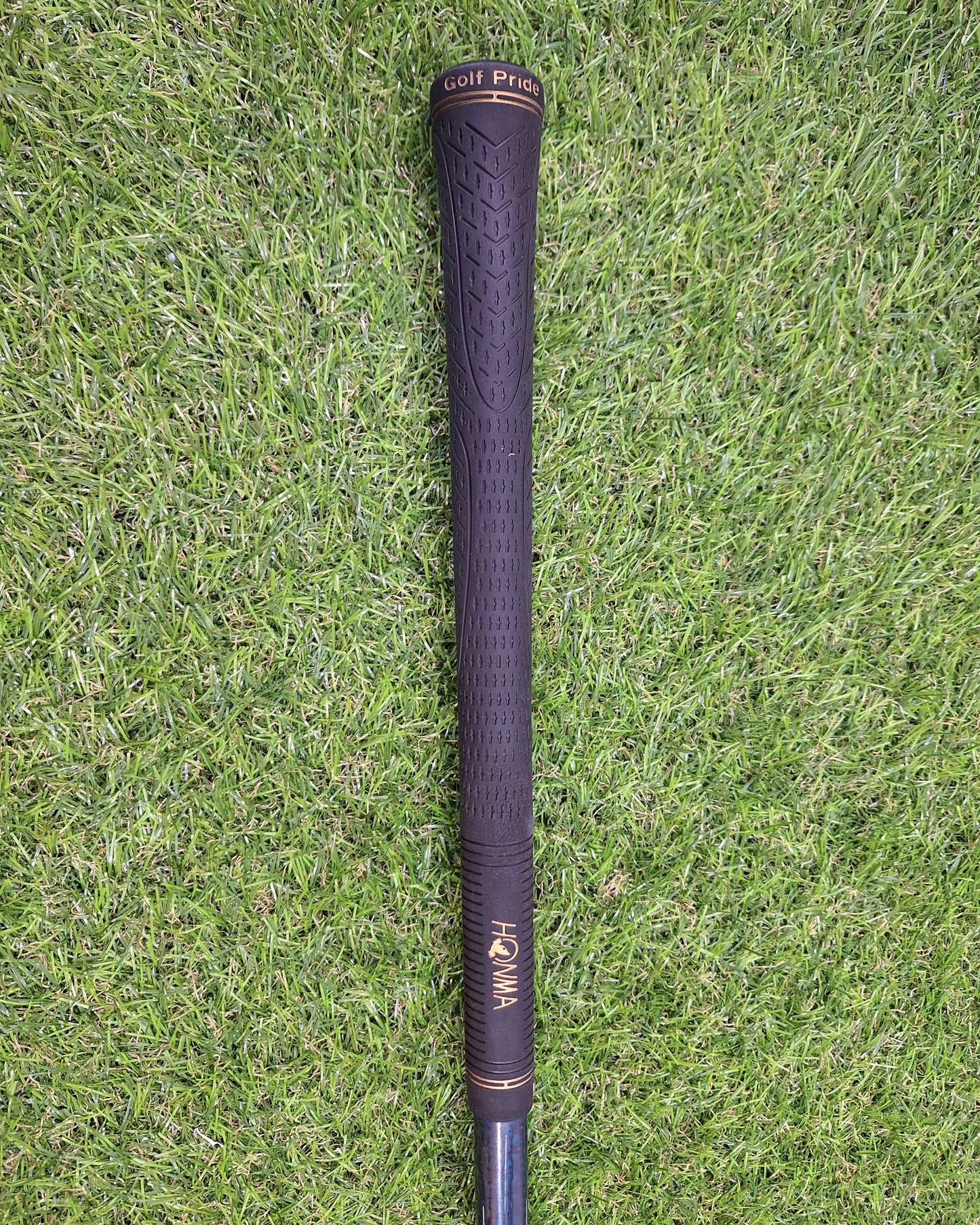 Honma - Beres C-01 Driver - 9 Deg - 3S ARMRQ6 54 Stiff - RH - VERY GOOD