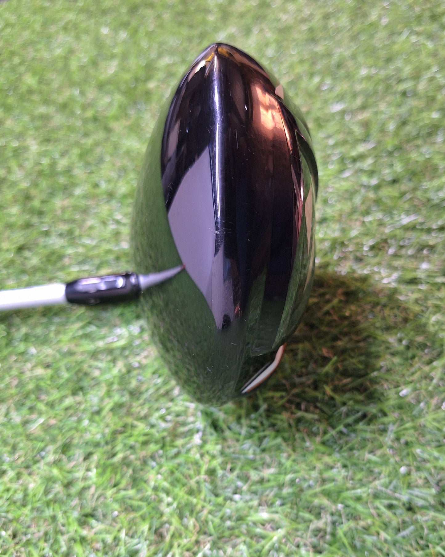 Bridgestone - J715 B5 Driver - 9.5 Deg - Fubuki AT60 Stiff - RH - VERY GOOD