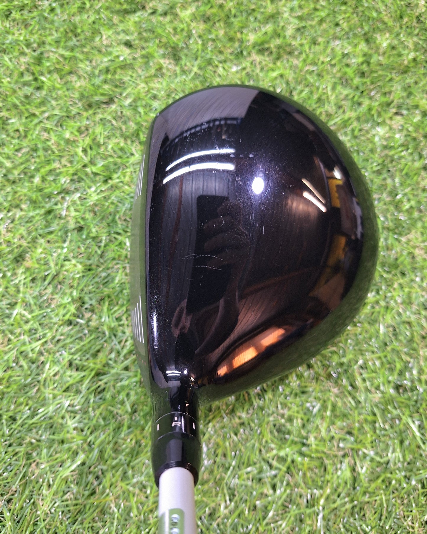 Bridgestone - J715 B5 Driver - 9.5 Deg - Fubuki AT60 Stiff - RH - VERY GOOD