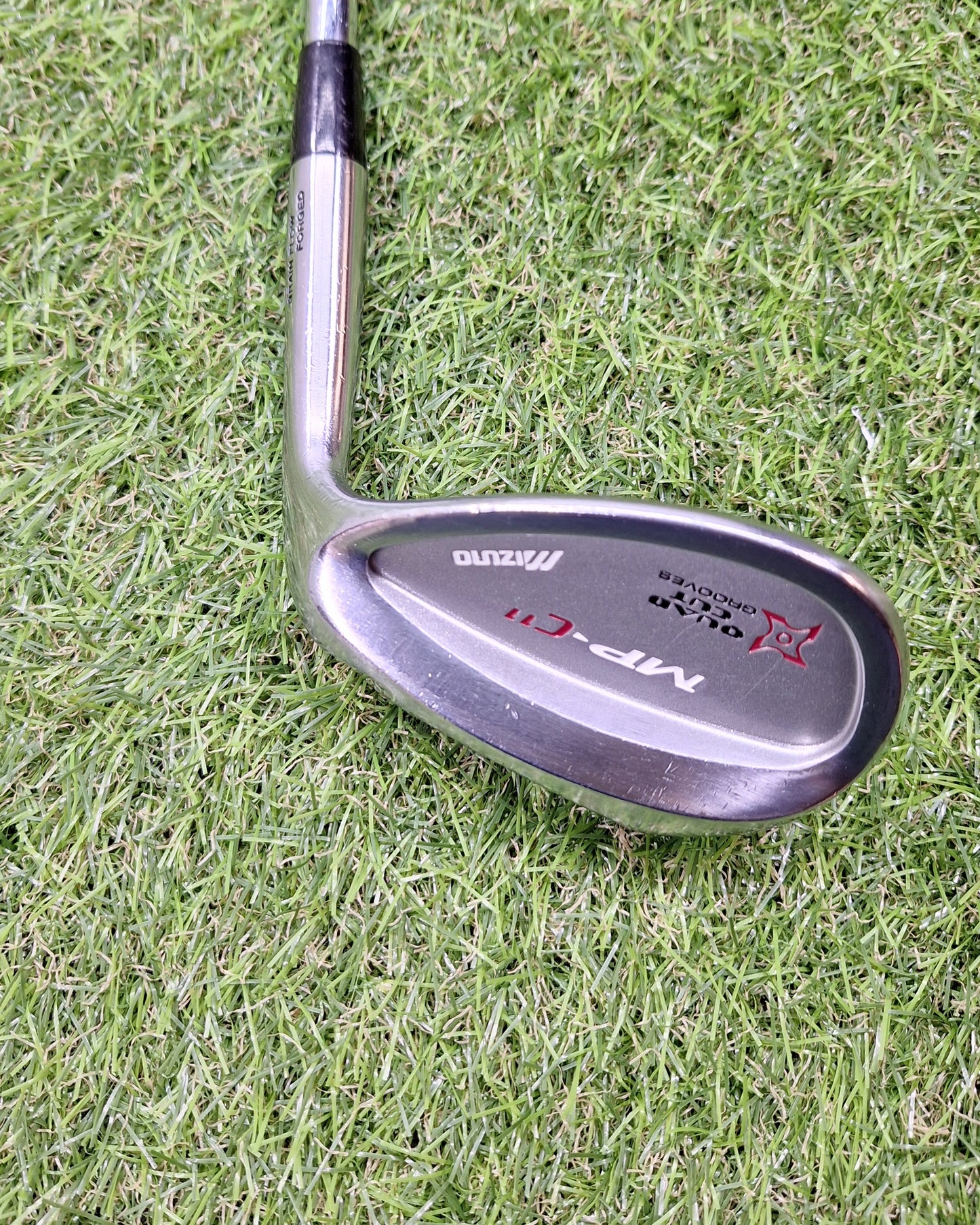 Mizuno - MP-T11 Wedge - 50/06 - Dynamic Gold - RH - VERY GOOD