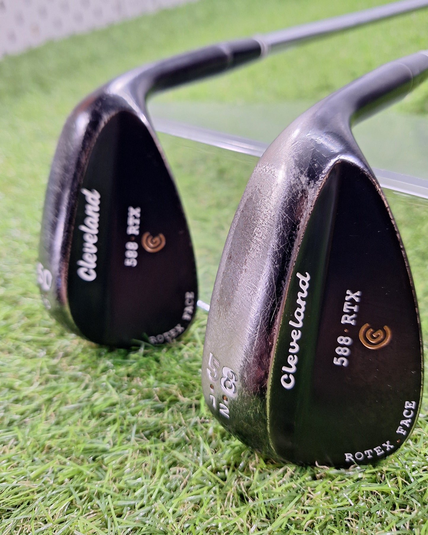 Cleveland - 588 RTX Wedges x2 - 50/10 + 58/12 - NS PRO 950GH - RH - VERY GOOD