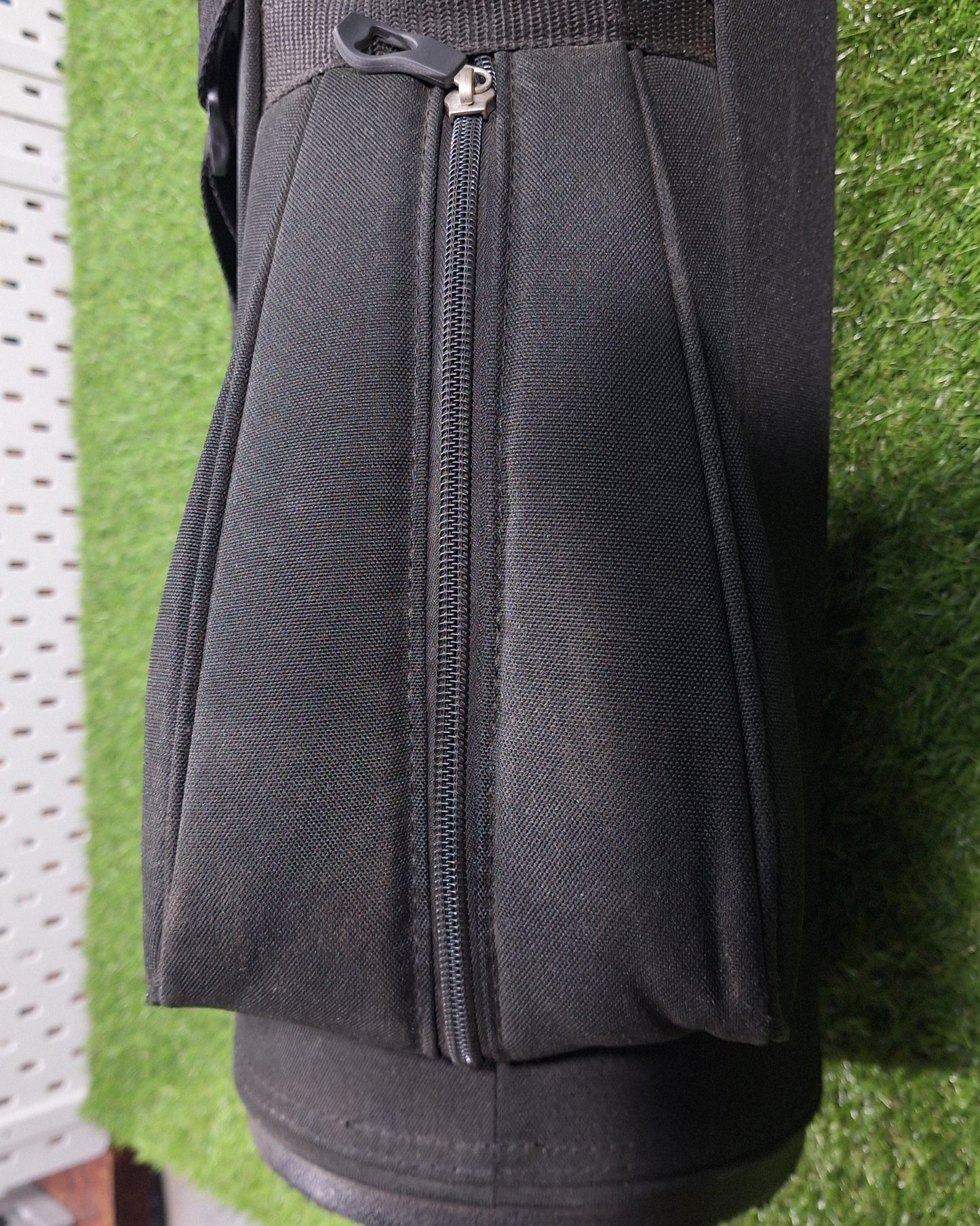 Eagles & Birdies - Travel Bag - Soft Cover - Black - GOOD