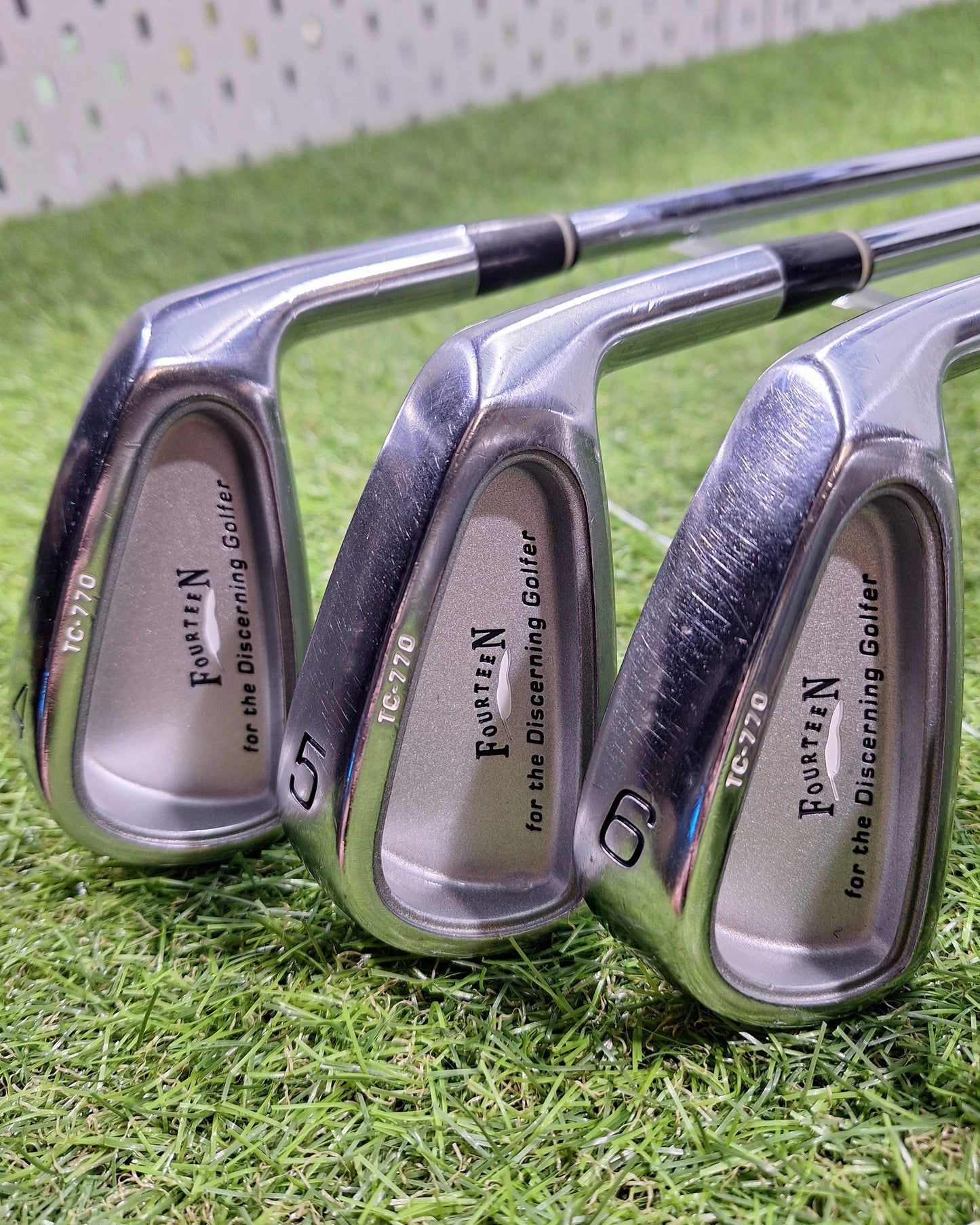 Fourteen - TC770 Forged (2006) - #4-PW - NS PRO 950GH Reg - RH - VERY GOOD