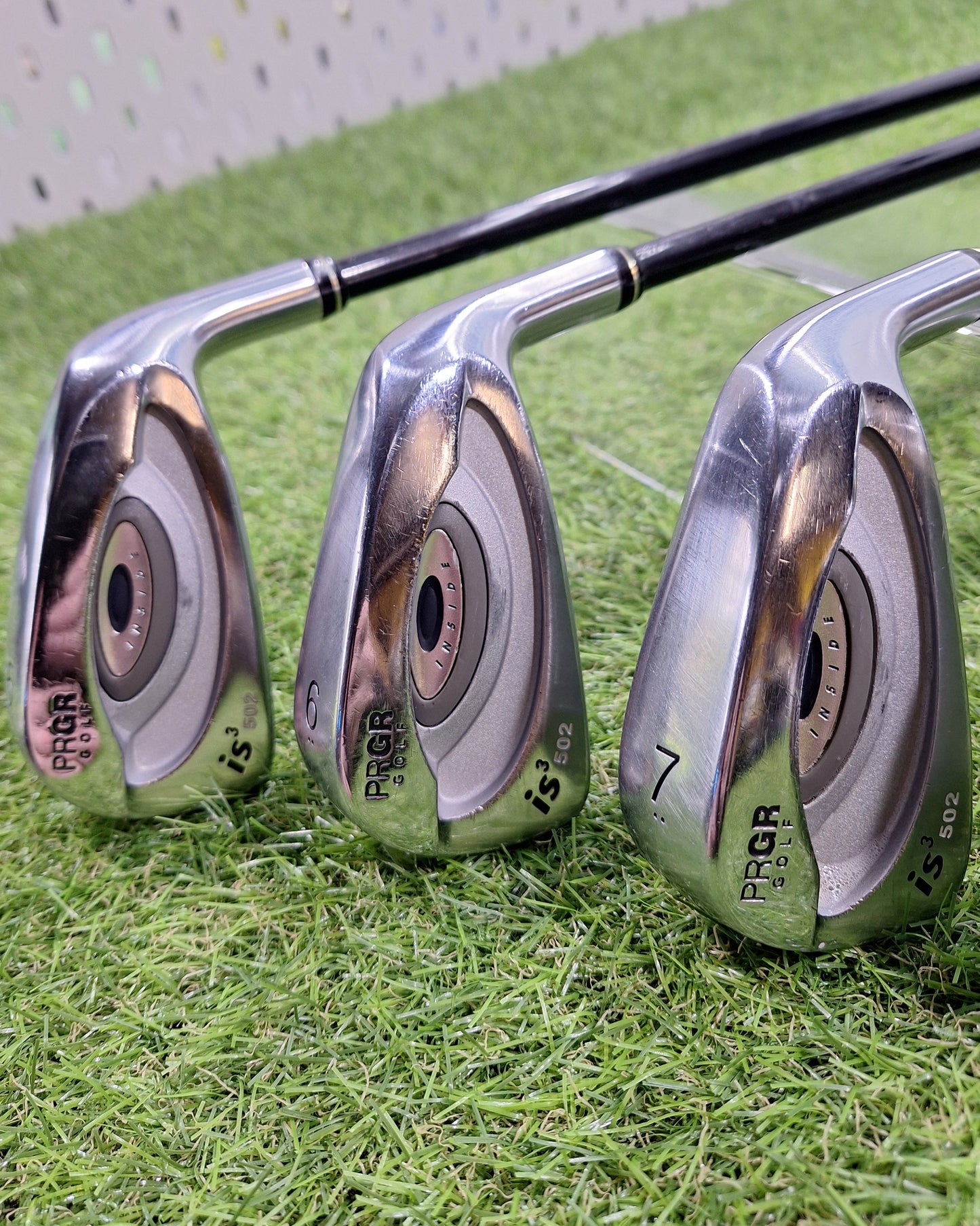 PRGR - is3 502 Irons (2007) - #5-PW - PRGR Inspec SR Flex - RH - VERY GOOD