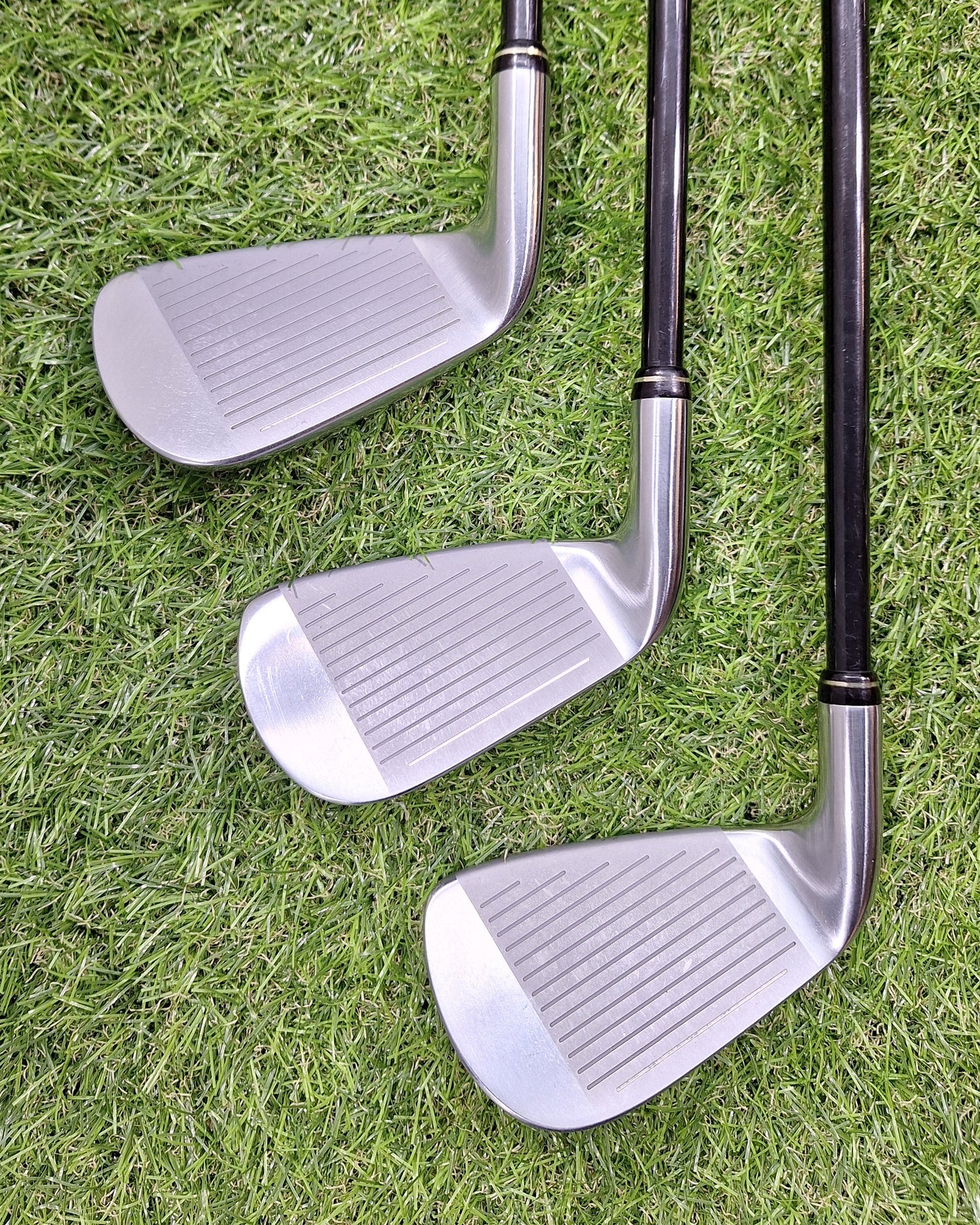 PRGR - is3 502 Irons (2007) - #5-PW - PRGR Inspec SR Flex - RH - VERY GOOD