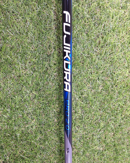 Callaway - Rogue Star Driver (JDM Exclusive)- 9.5 - Fujikura Pro 2.0 Stiff - RH - VERY GOOD