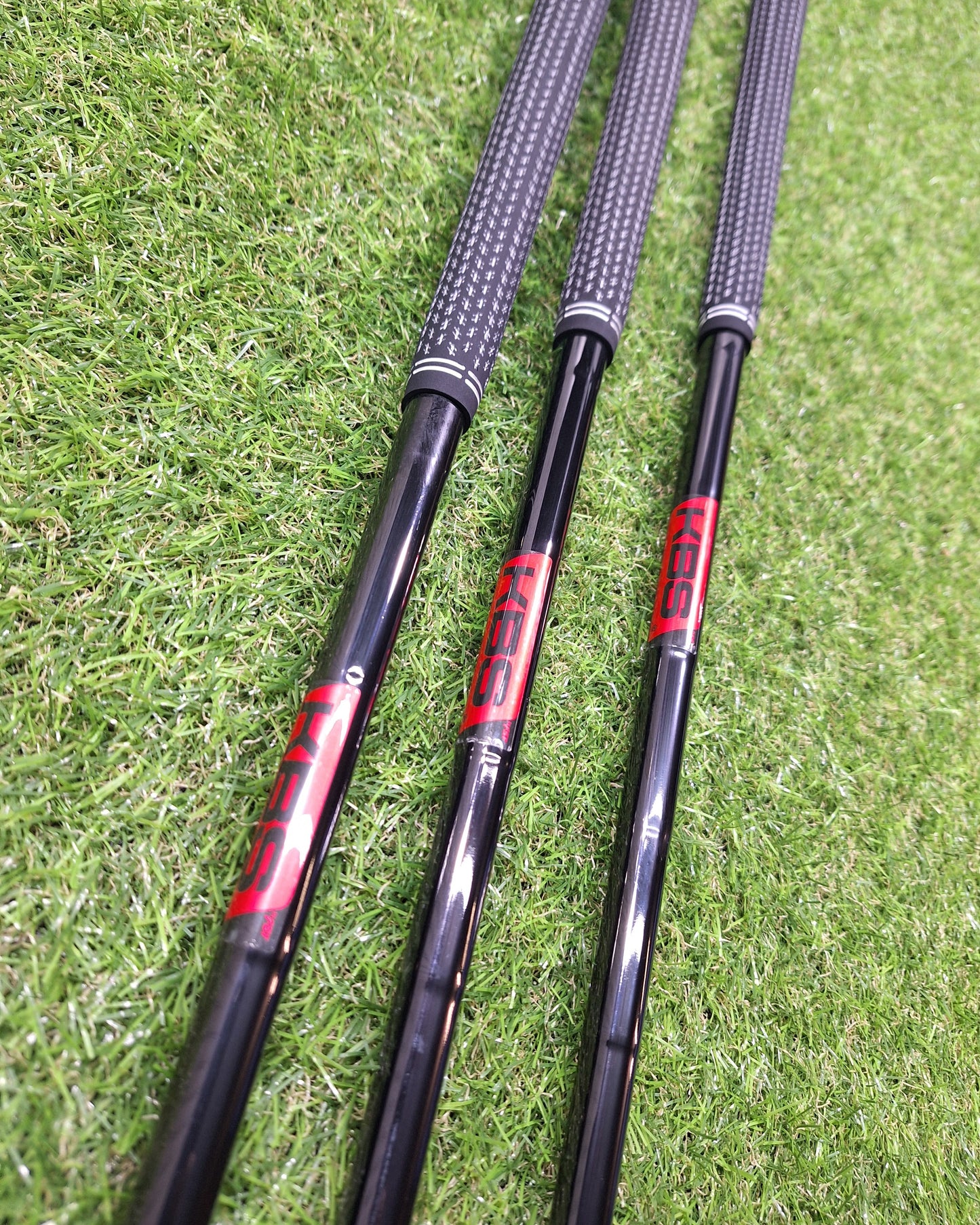 Cobra - SB2 Black Wedge Set - 50V, 54V, 58W - KBS Hi-Rev 2.0 Black - RH - VERY GOOD